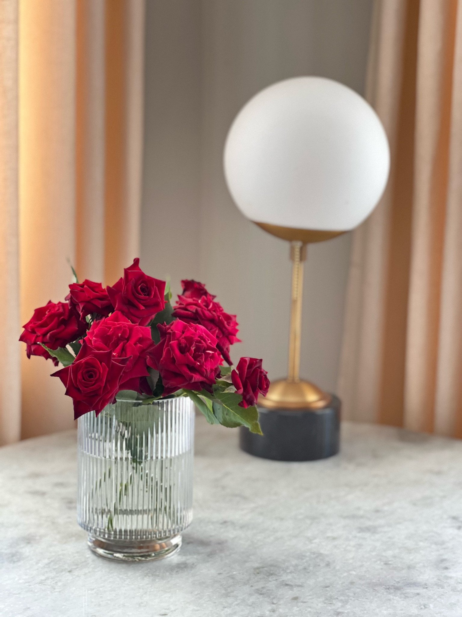 I love a ribbed vase!  I collect all kinds of vases and this one is my favorite!  I have filled it with black velvet roses from my garden!  I have linked a variety of ribbed vases for you on the blue link in my bio!  Start your collection by adding one of these beauties!

#LTKStyleTip #LTKSeasonal #LTKHome