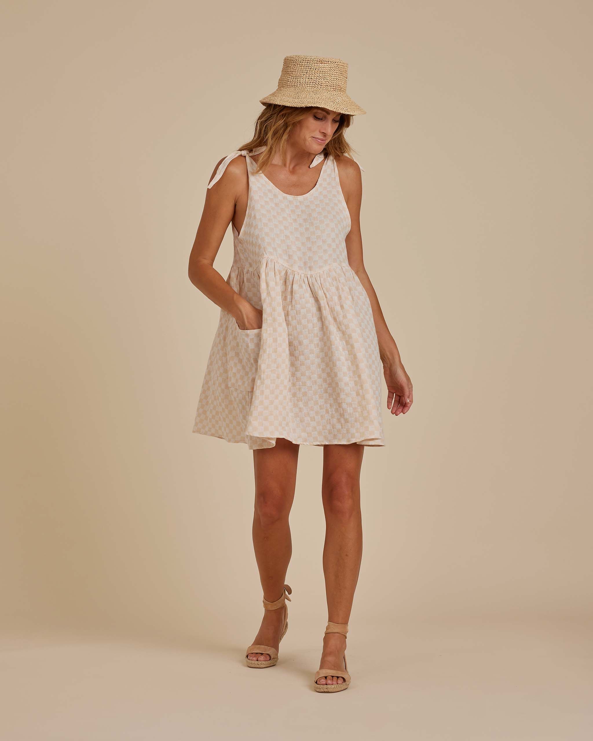 summer dress | shell check | Rylee + Cru