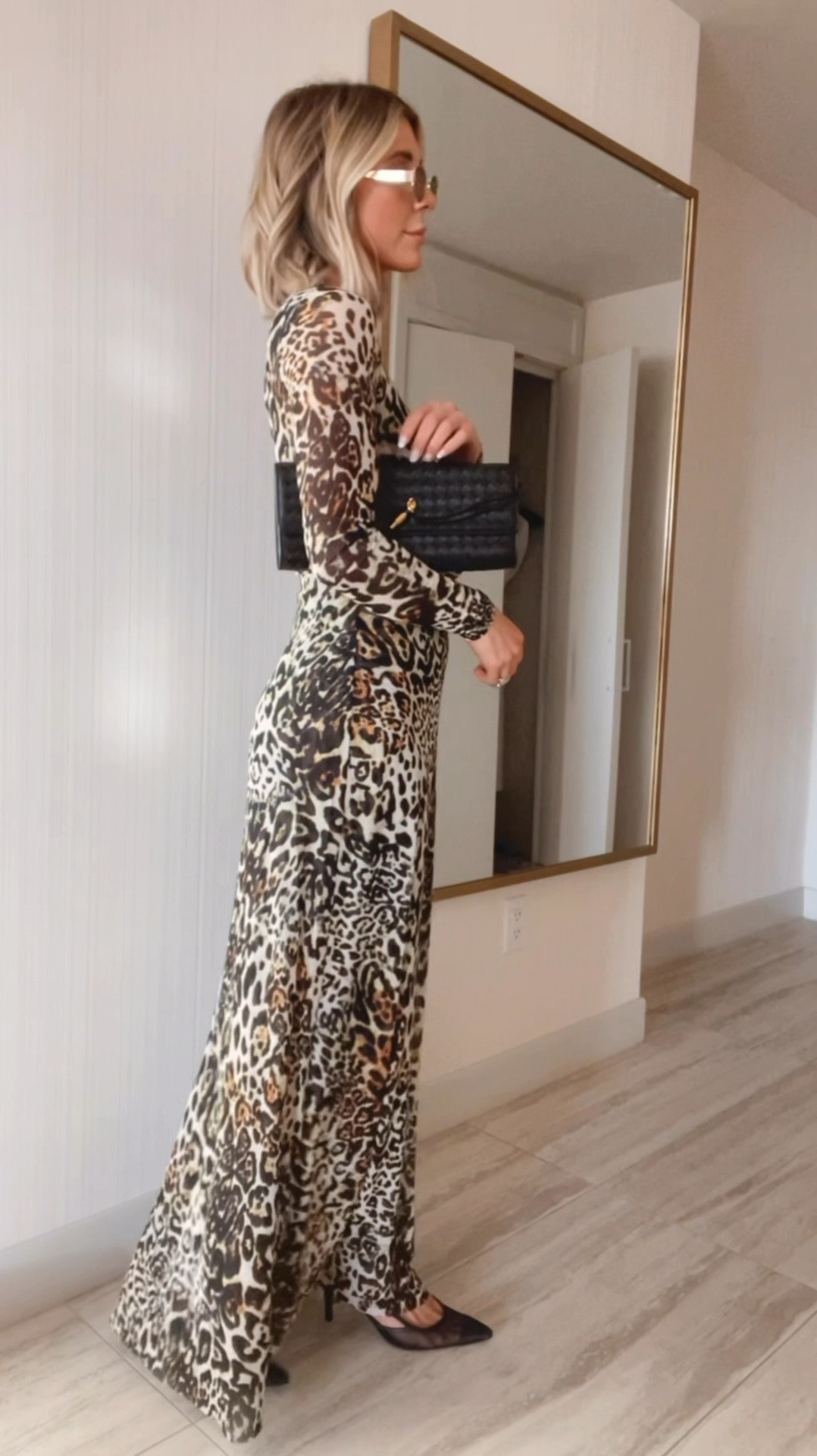 Leopard dress for fall. I'm wearing size small! 