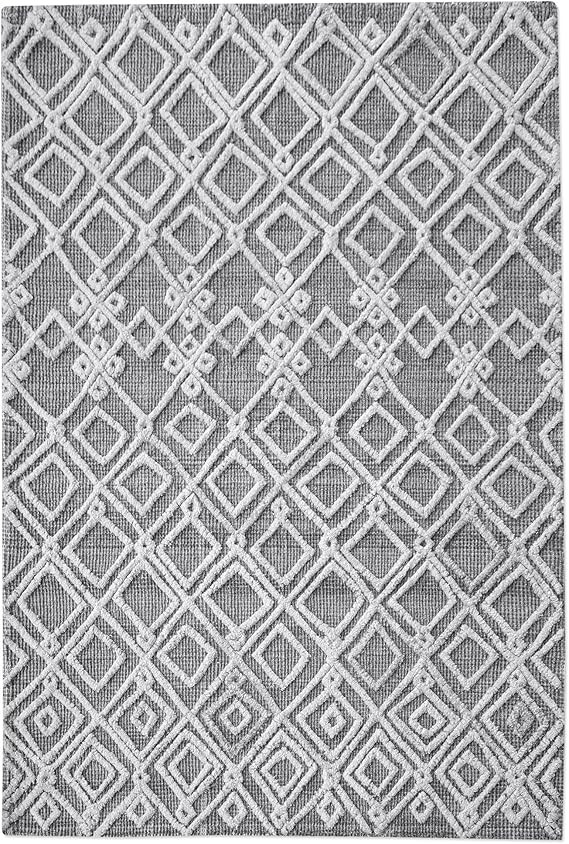 MY SWANKY HOME Gray White Ivory Wool Geometric Diamond Pattern Area Rug | 8 x 10 Tribal Ethnic | Amazon (US)