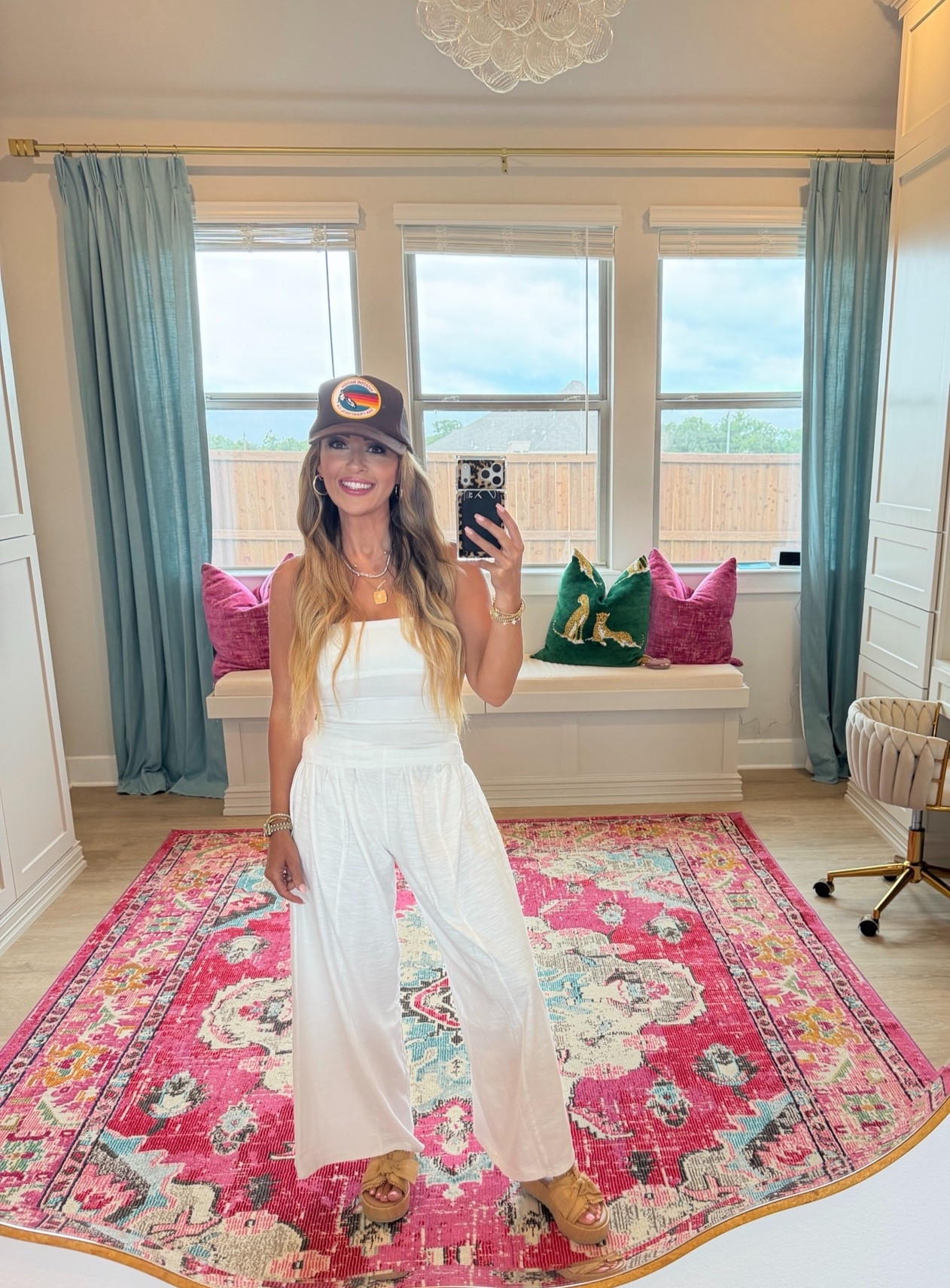 Travel outfit… literally like wearing pajamas!! 🤍

#LTKPetite #LTKTravel #LTKmomlife