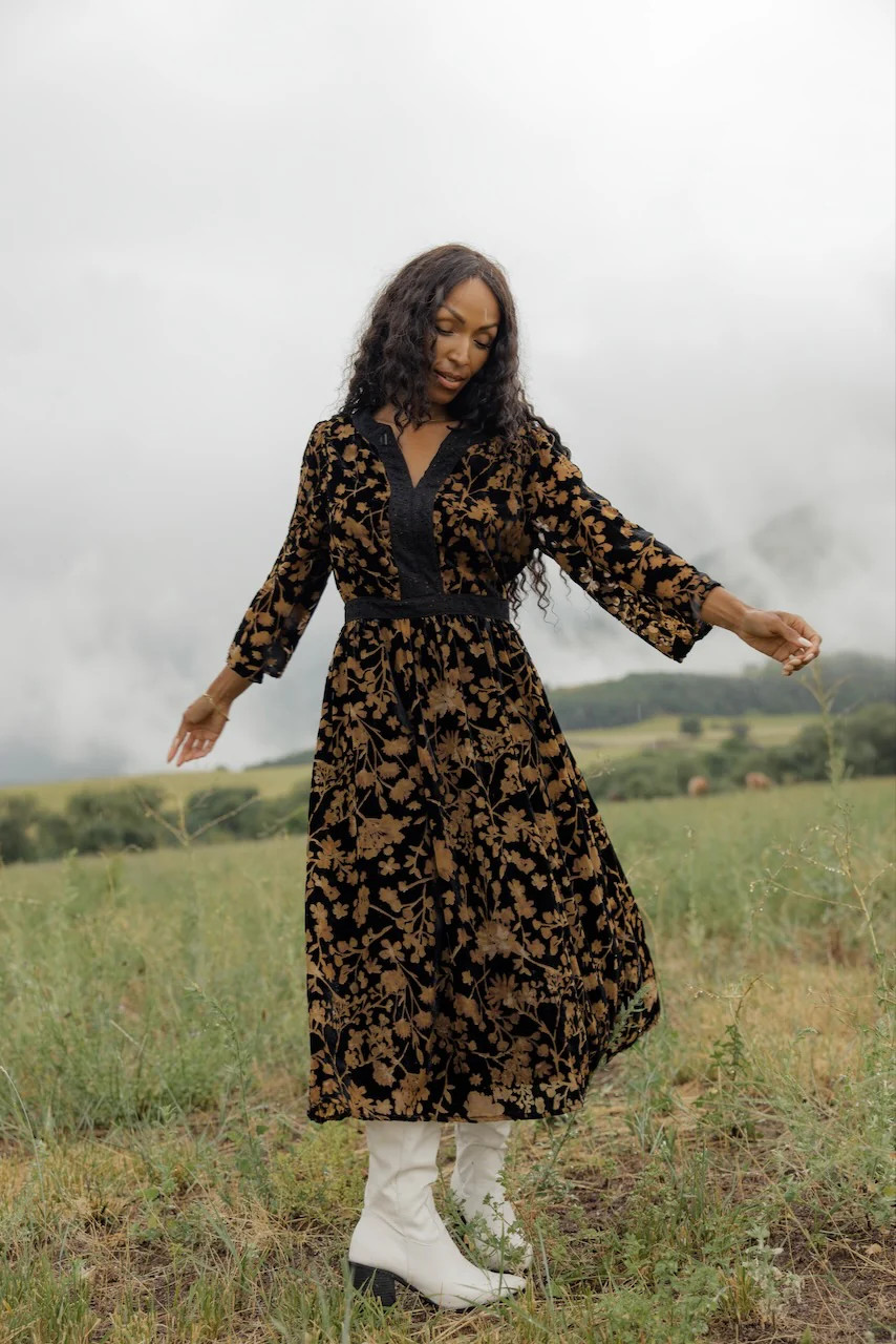 SALT Barrington Hills Floral Burnout Dress | Roolee