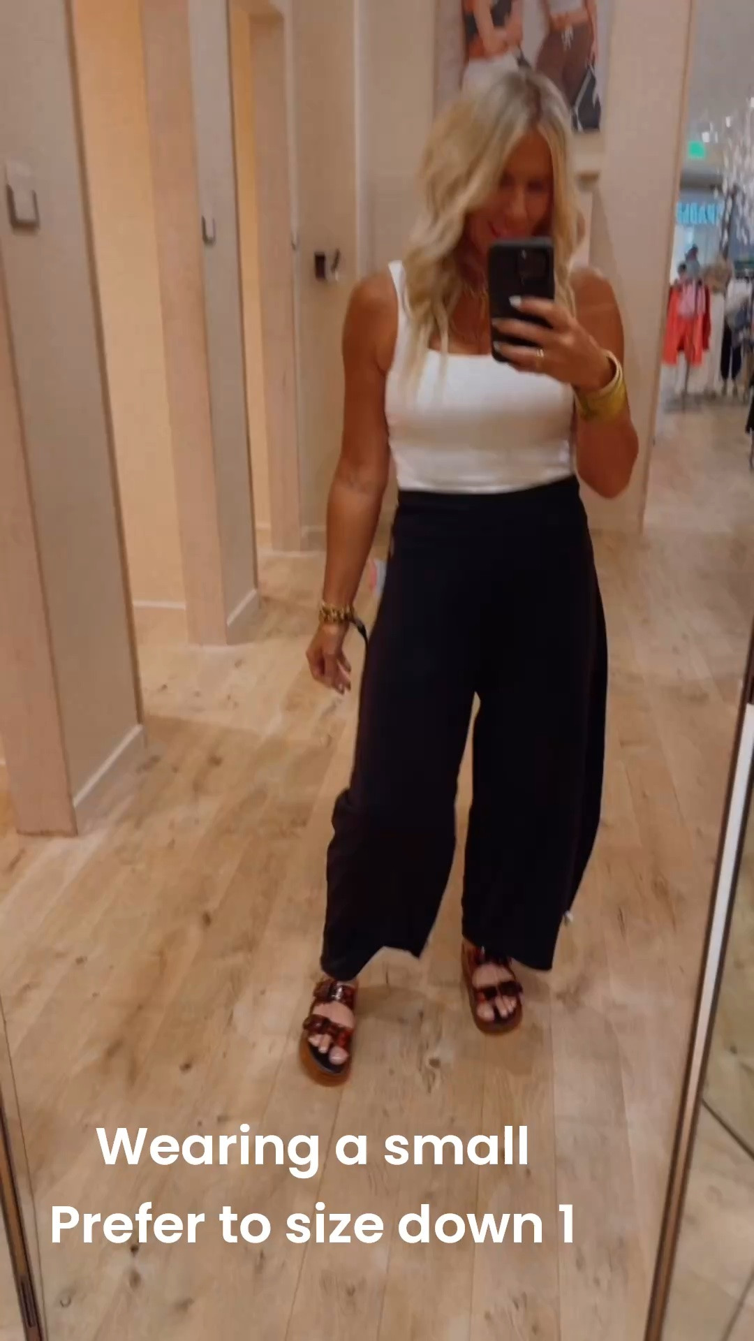OK, these are so freaking comfortable! 😍 I went into the FP Movement store, tried on these barrel sweatpants and immediately took them home. I’m wearing a small, and they do have an oversized fit, so I definitely could’ve sized down one. If you don’t want them as oversized, size down!

These are an absolute MUST—I can already see myself going back for multiple colors. 🙌🏼

#LTKgrwm #LTKdayinmylife #LTKmomlife