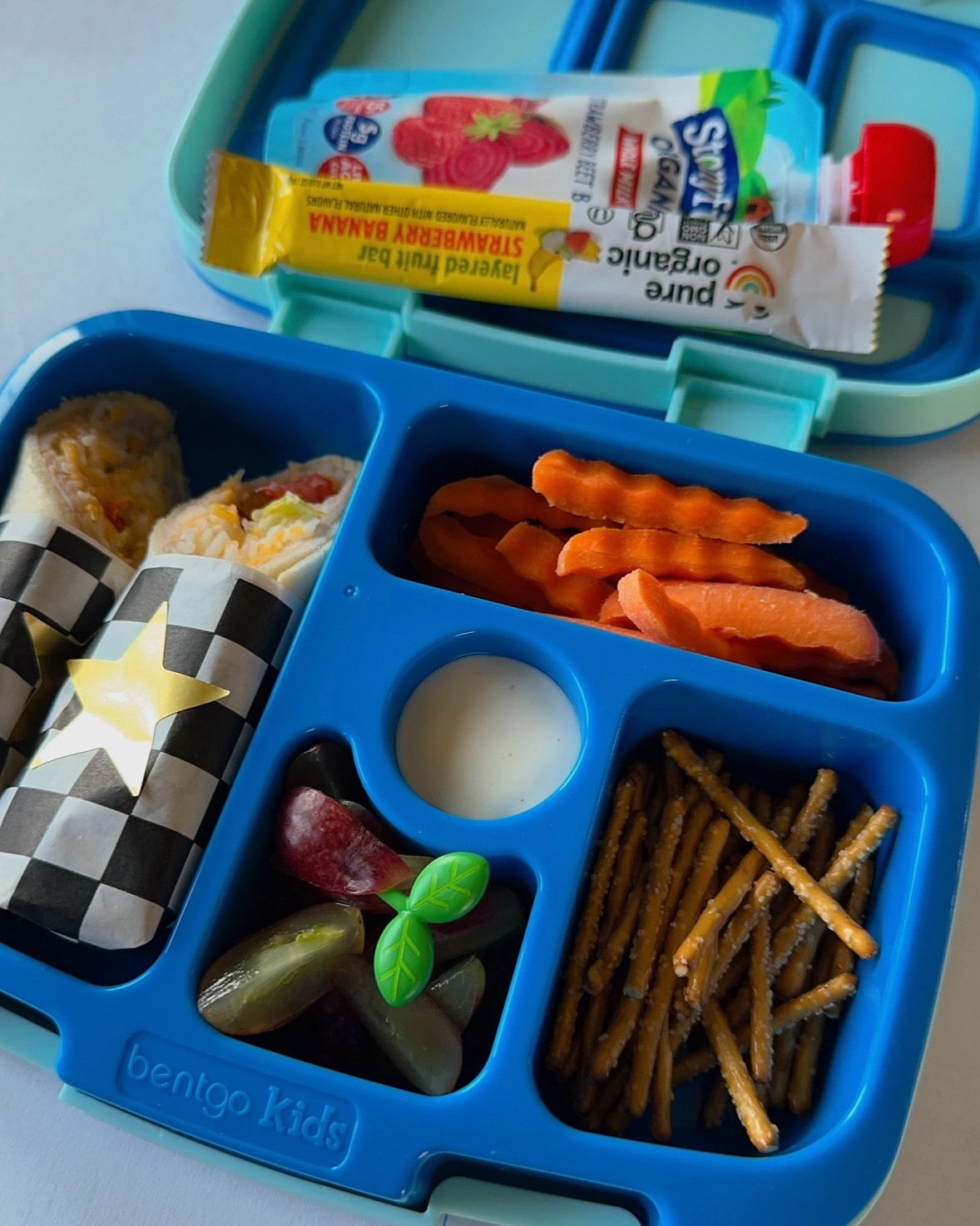 8 inch tortillas are the perfect size for mini wraps that fit great in this Bentgo box!

#toddlerlunch #lunchboxideas