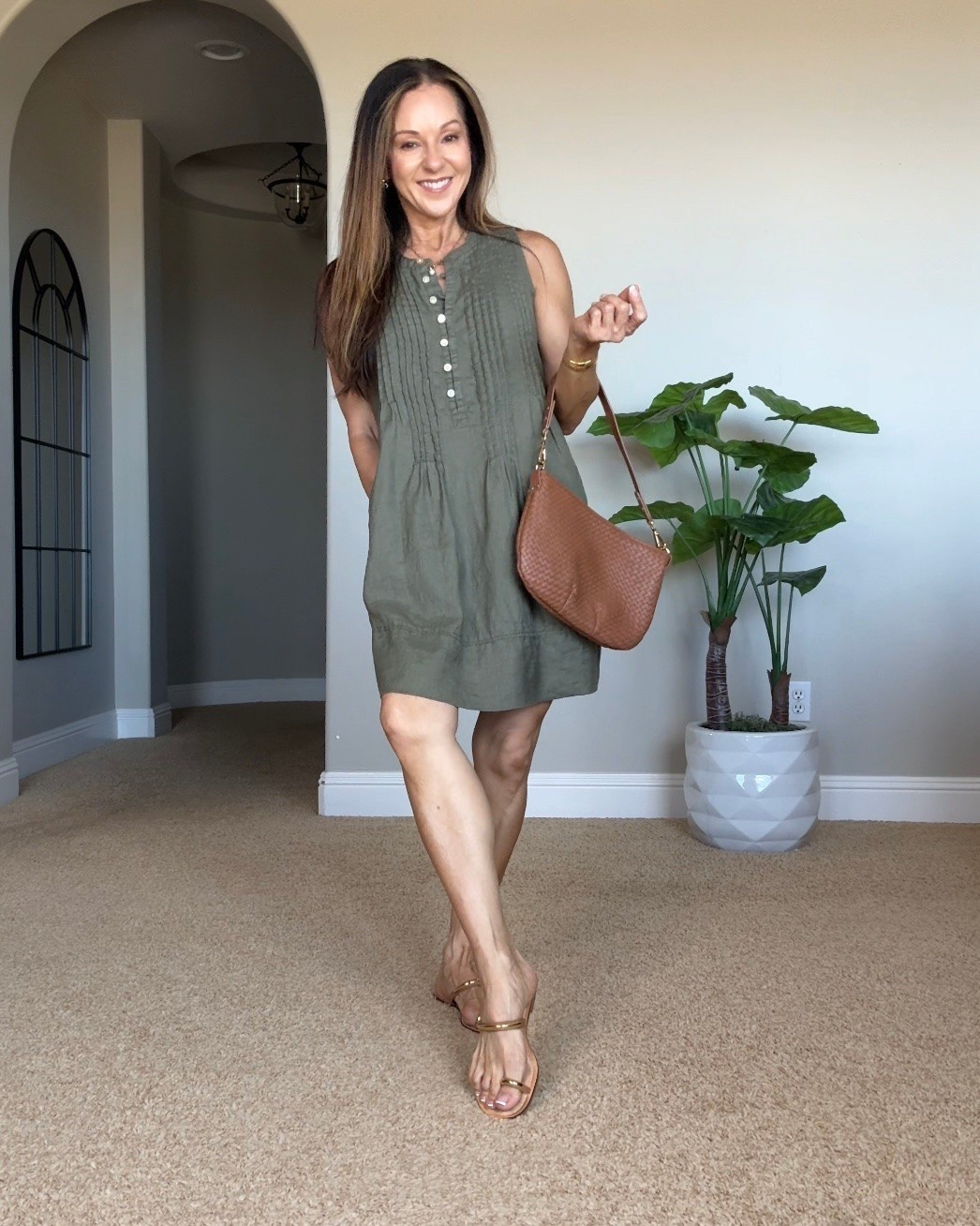 @Quince summer faves!  

Linen Dress in Bayberry olive
Leather woven crossbody in cognac
All size XS, runs TTS. 
For ref: I’m 5’1”, 107lbs
#quincepartner

#LTKOver40 #LTKPetite #LTKTravel

https://liketk.it/6iuys