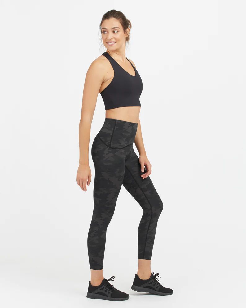 Booty Boost® Active Camo 7/8 Leggings | Spanx