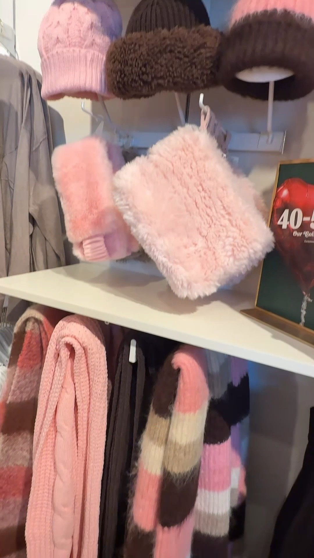 Loving Aerie right now!! Plus they’re 30-40% off!! 

#LTKU #LTKHoliday #LTKGiftGuide