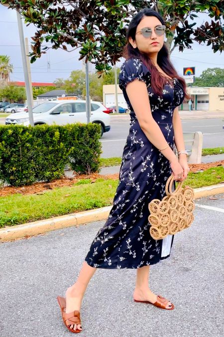 Spring wardrobe update!

Midi dress, slit dress, jute bag, spring fashion, summer dress, floral dress 

#LTKSeasonal #LTKitbag #LTKFind