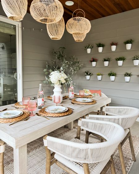 Outdoor dining table and dinnerware, outdoor chairs and rug, acrylic ribbed cups, lanterns, hanging planters 

#LTKhome #LTKVideo #LTKparties