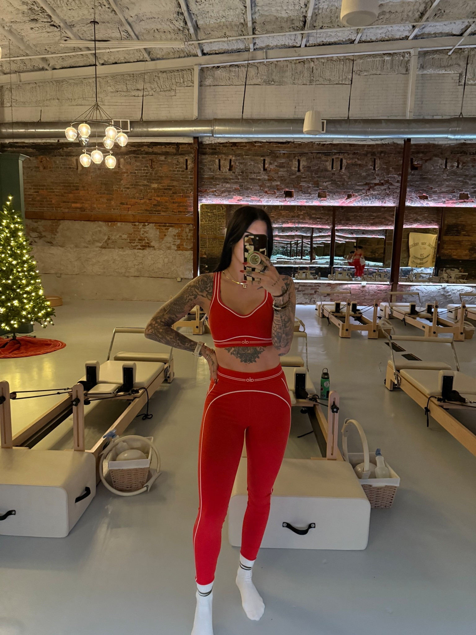 obsessed with this set 

#LTKdayinmylife #LTKfitnessgoals #LTKHoliday