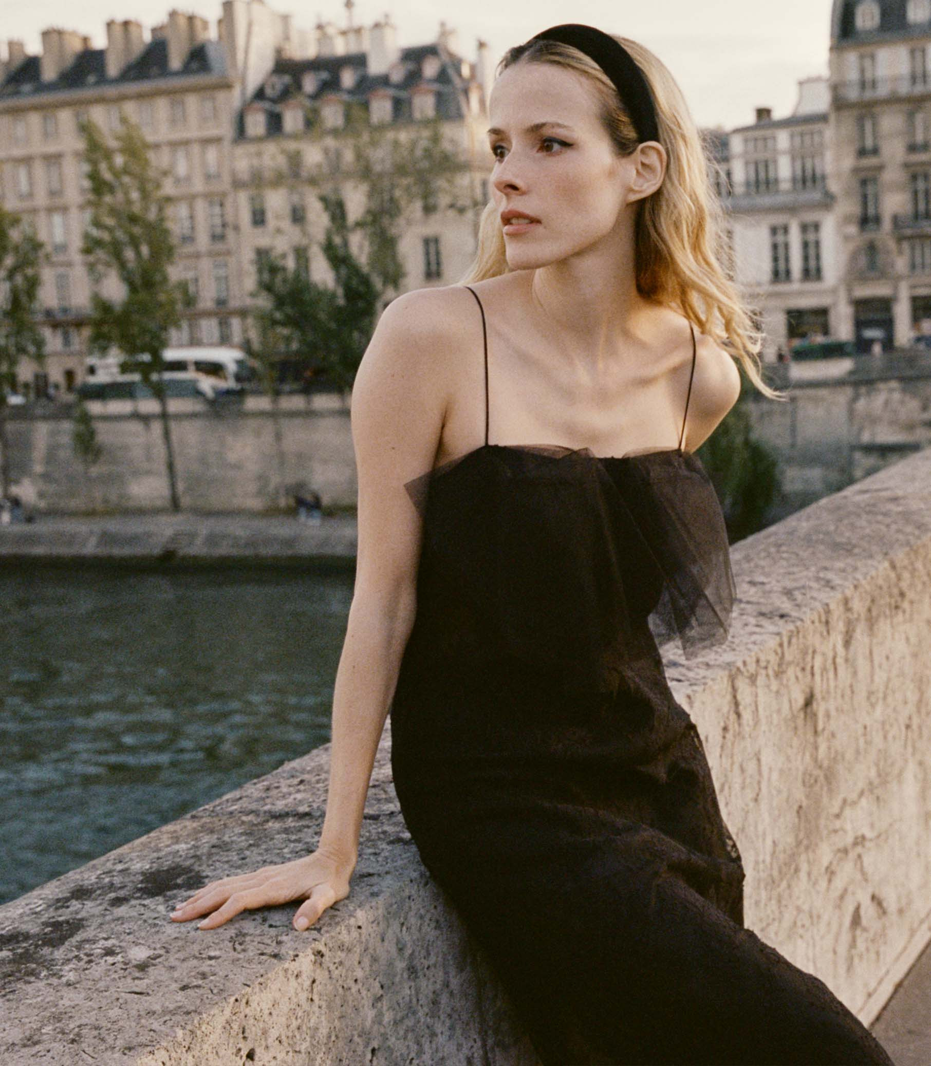 Aurina Dress - Black | DÔEN | DOEN