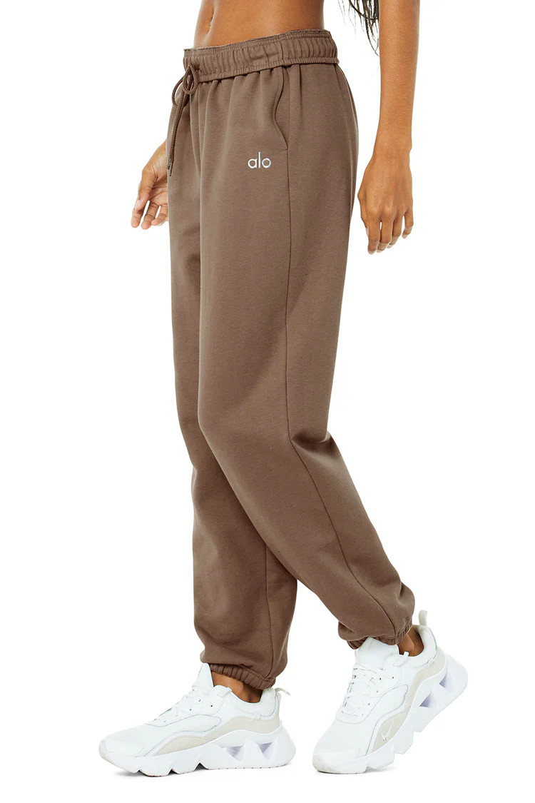 Accolade Sweatpant | Alo Yoga (US)