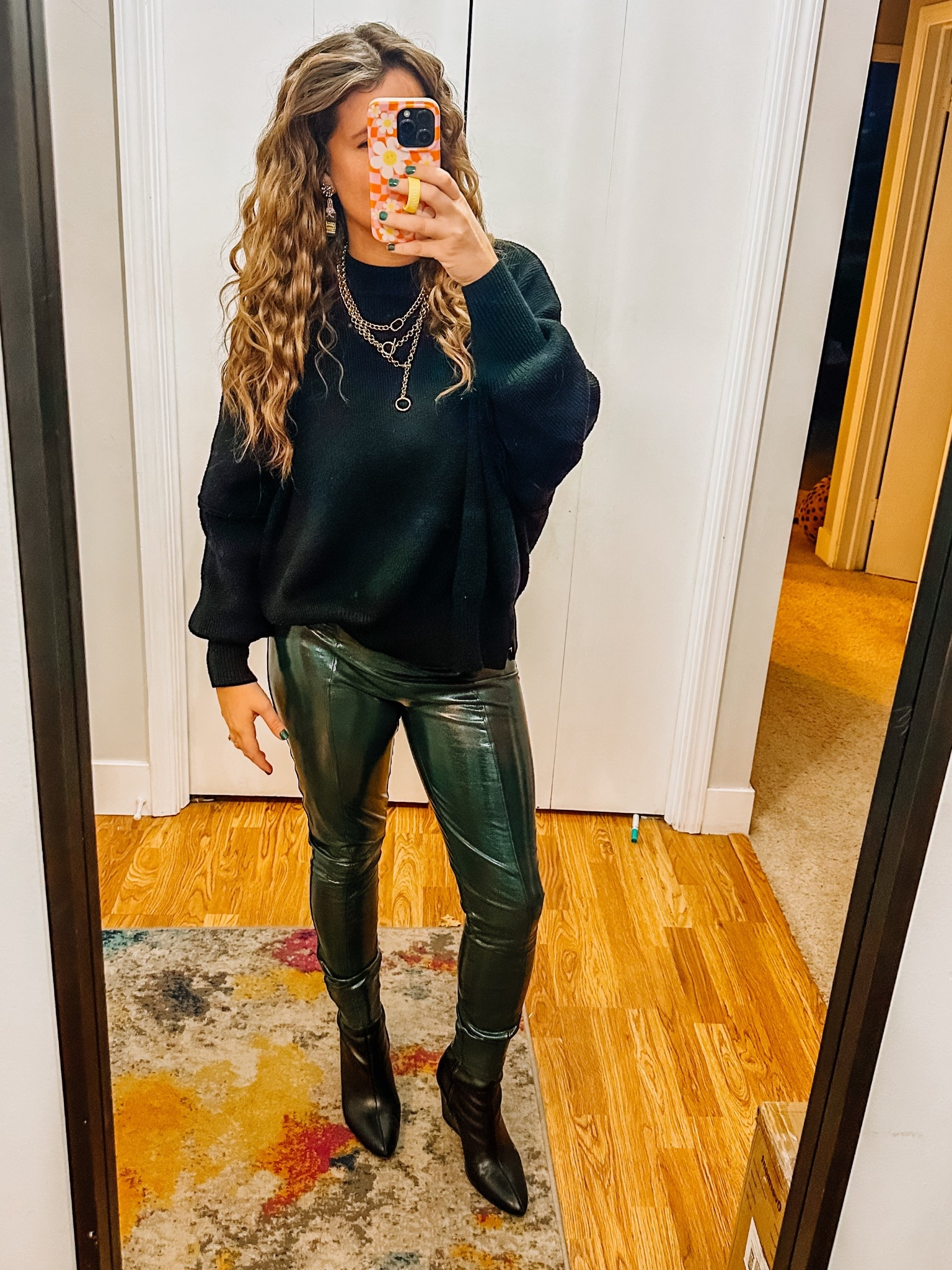 Holiday outfit 

#LTKHoliday #LTKSeasonal #LTKdayinmylife