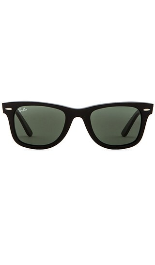 Original Wayfarer Classic in Black | Revolve Clothing (Global)