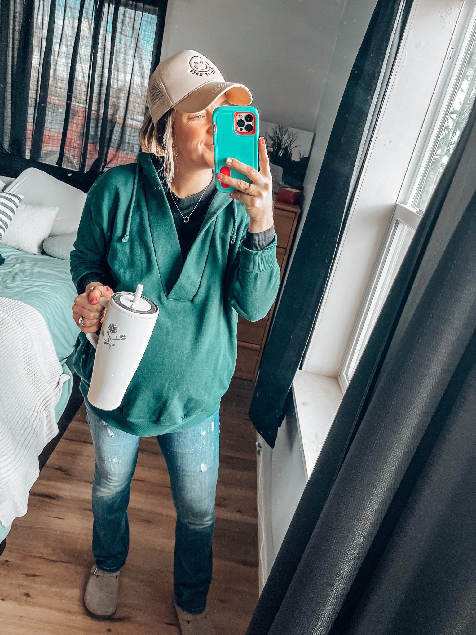 Maternity outfit 
Casual maternity outfit 
Maternity jeans
Bump friendly 
Maternity style 

#LTKootd #LTKBump