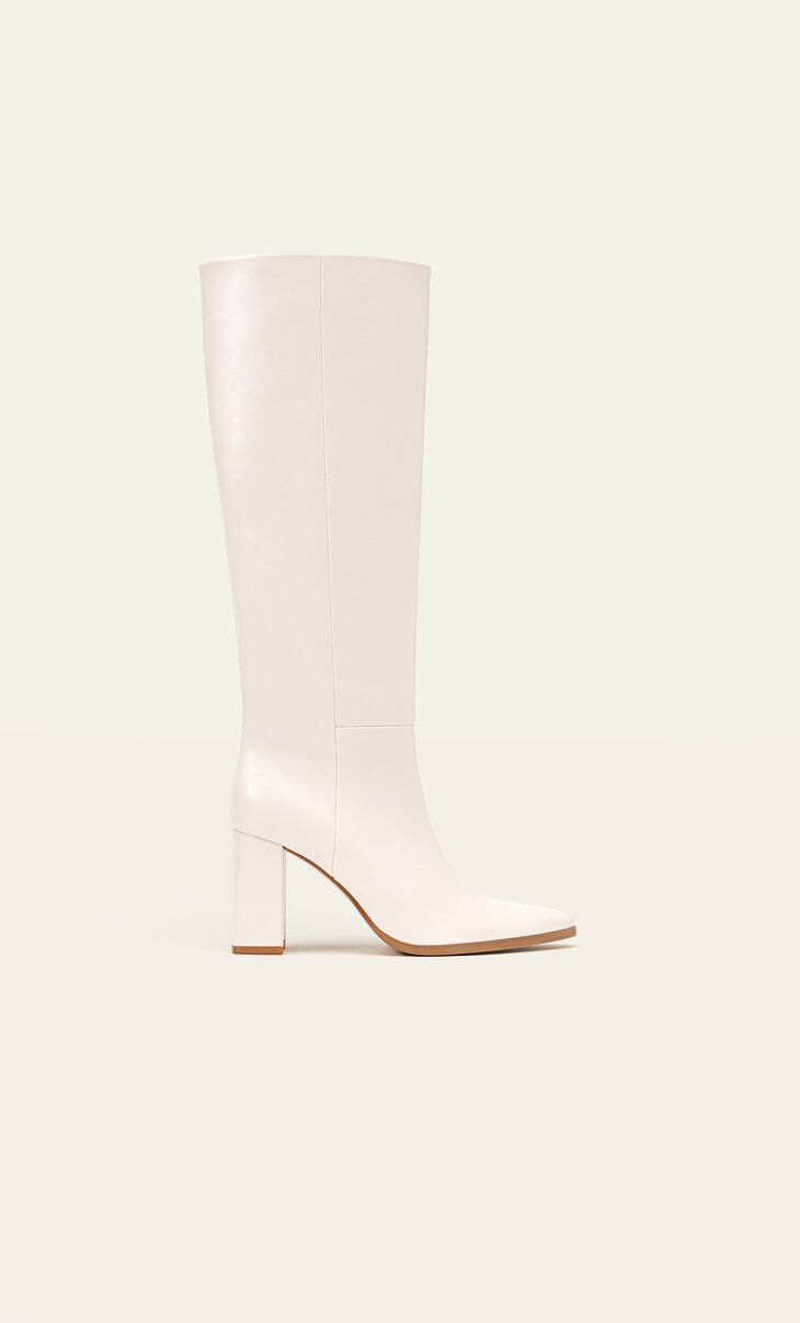 Absatzstiefel | Stradivarius DE