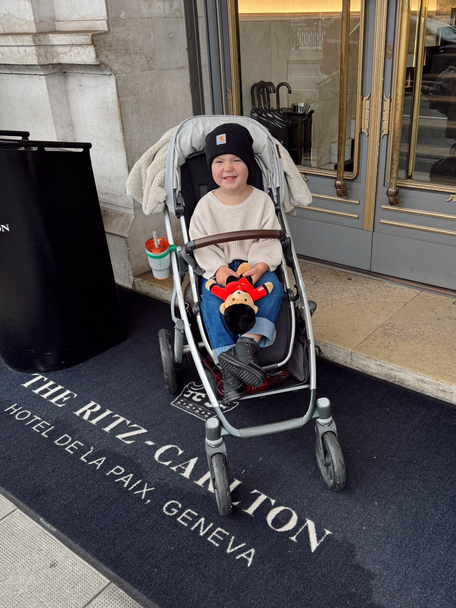 Ready for a day at the Christmas markets in Switzerland!☃️❄️🇨Chris

#LTKBaby #LTKHoliday #LTKKids