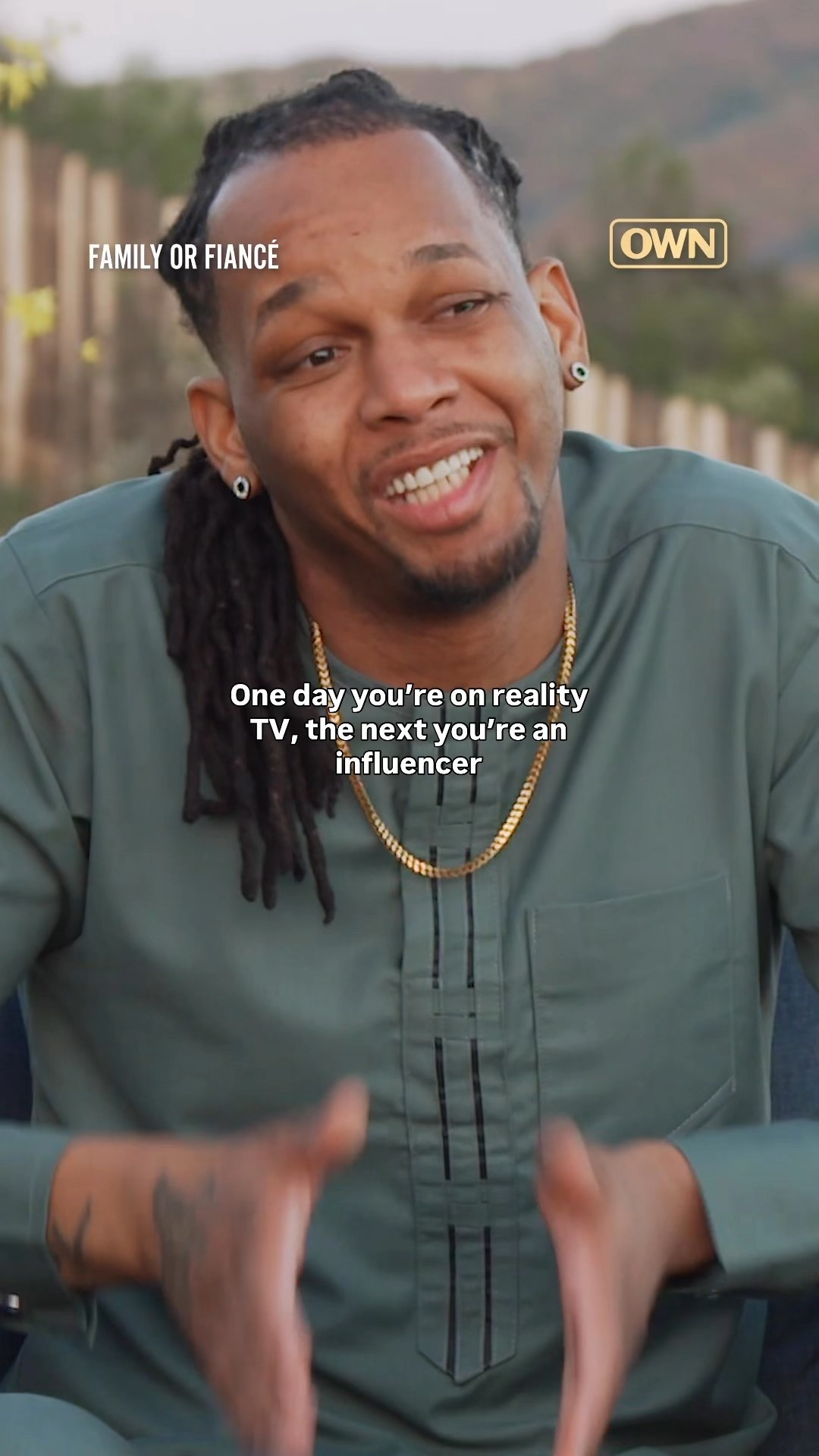 When your husband goes on reality TV and accidentally becomes that influencer 😂✨ From it specialist to sponsored posts — I can’t deal!
We even had a few surprise guests pull up 👀 and wait until you see what they’re wearing… I’m obsessed! 😍
Lamar might need a brand deal or two after this!! 