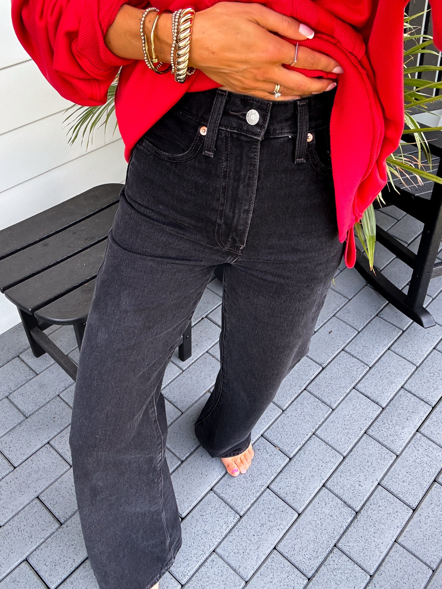 Scroll to shop. Wide leg black jeans. Wearing a small. Follow for more.

#LTKfitnessgoals #LTKootd #LTKmomlife