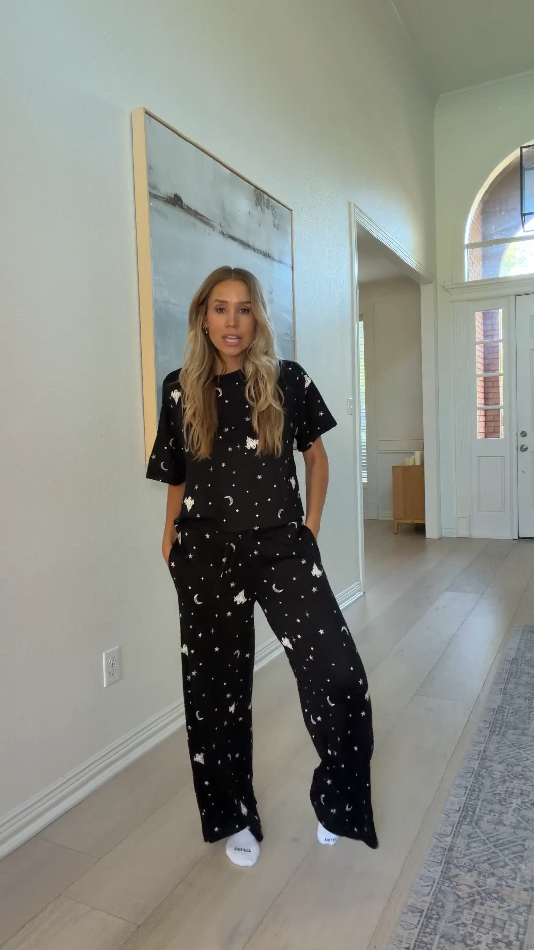 🤍The Viral Walmart Halloween PJs are just too good not to share!!! Grab them while you can! 

Wearing my tts (small) 
5’5”//120 ish lbs