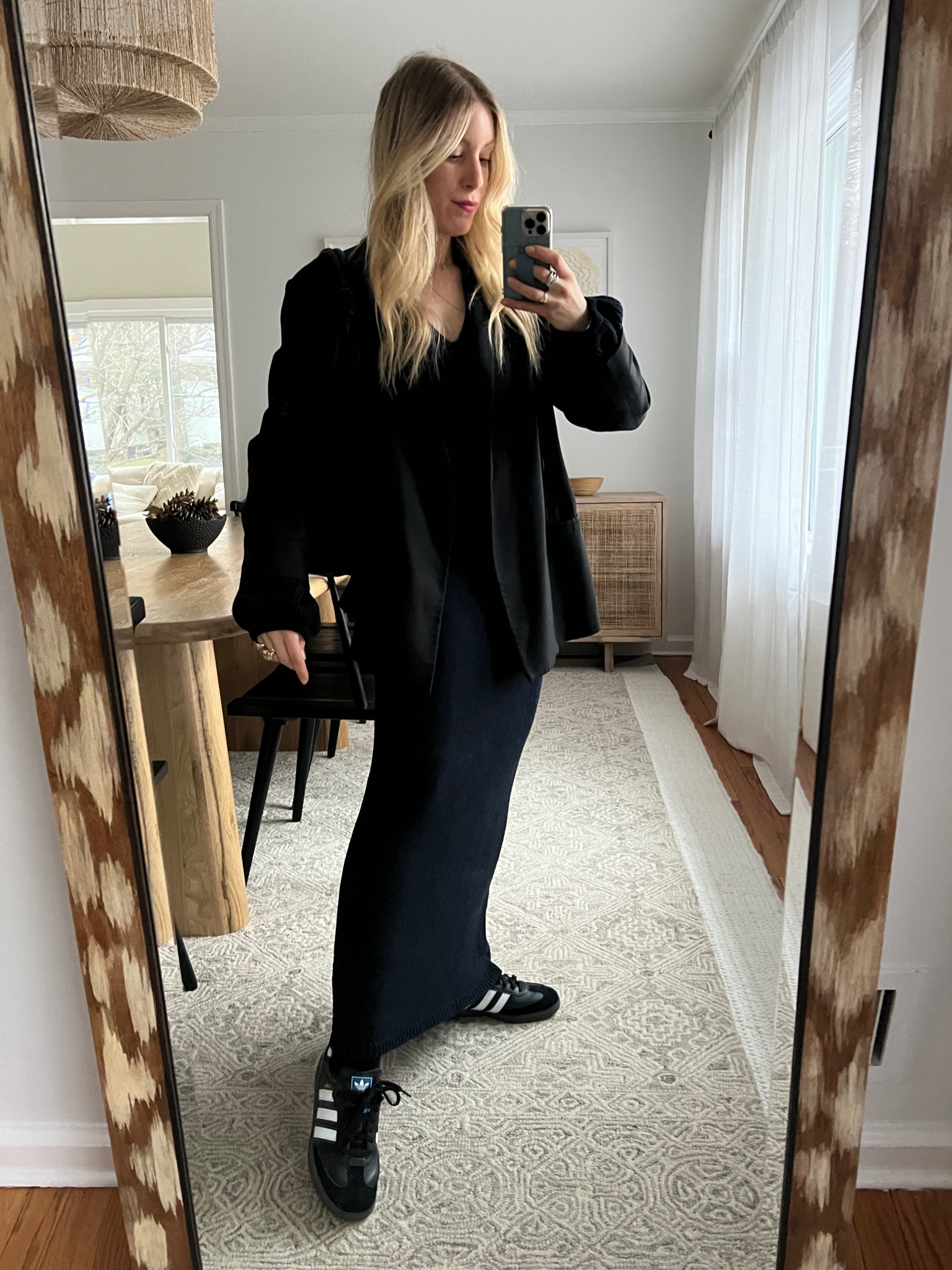 Ready for momming …work… events… and the freezing cold in this sweater dress look 



#LTKSeasonal #LTKover40 #LTKworkwear