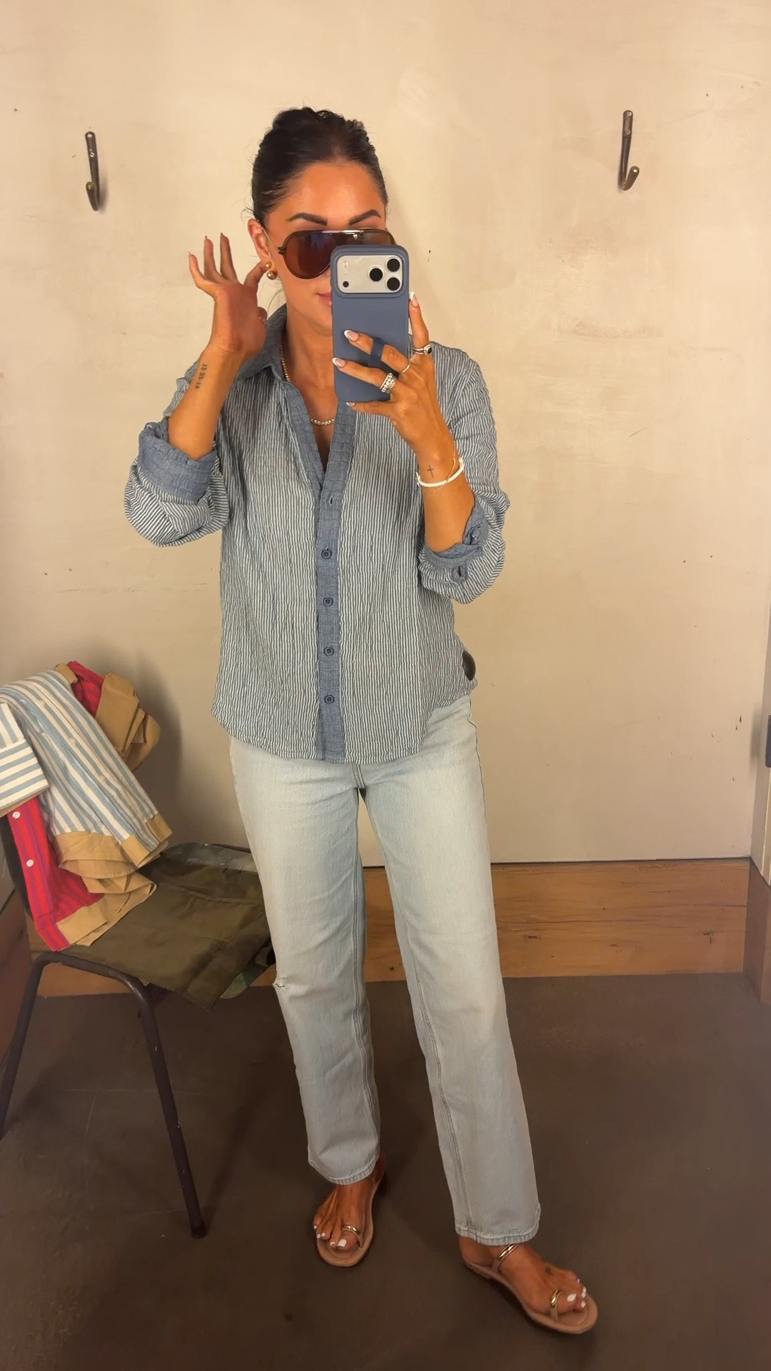 In a small & a size 2 SHORT