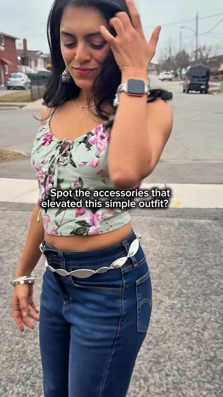 How to elevate a simple jeans and top outfit with jewellery..