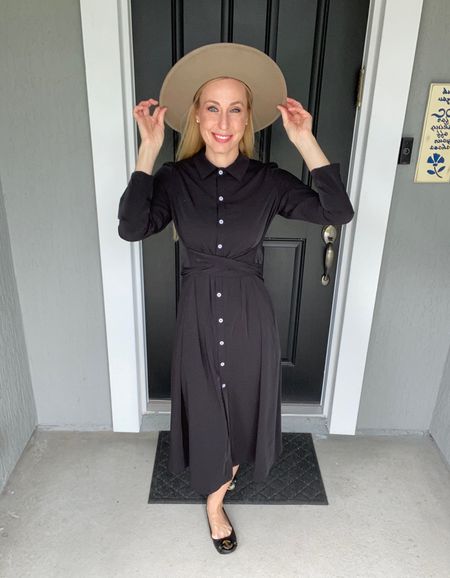 This shirt dress is so gorgeous. It wraps around the waist, has a few other colors and buttons all the way up

#LTKworkwear #LTKstyletip #LTKunder50