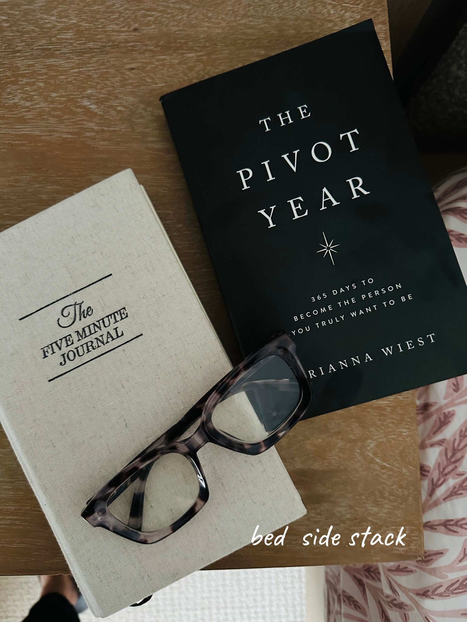 New Year Reads 
#gratitudejournal
#dailyjournal 


#LTKHome #LTKGiftGuide #LTKSeasonal