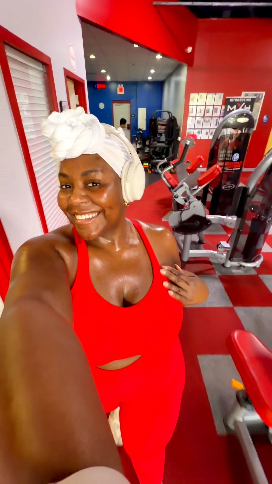 morning person I am not. - spend the morning with me

Pjs 3X - runs true to size 

Flower install is custom made locally with faux flowers from afloral and Michael’s 
The spray I use in my bed is also linked. 


#LTKPlusSize #LTKmorningroutine #LTKBeauty