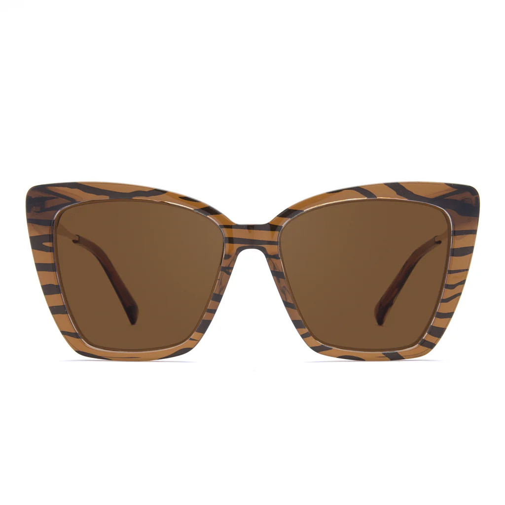 Becky

IV | DIFF Eyewear