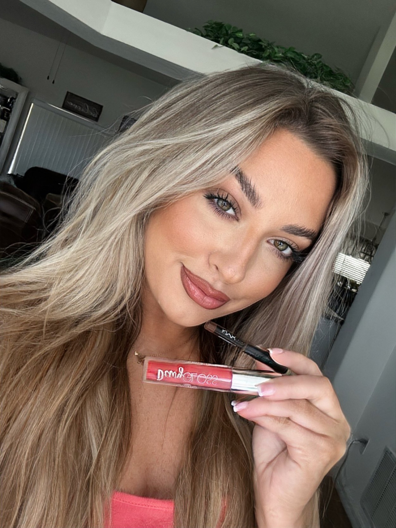 Best gloss EVER! All im wearing is NYX lip liner in ‘Nutmeg’ and the lipgloss in ‘heartbeat’ (I couldn’t link the gloss but it’s on Ciate website)

#makeup #lipgloss #lipcombo #lipliner 

#LTKbeauty #LTKunder50