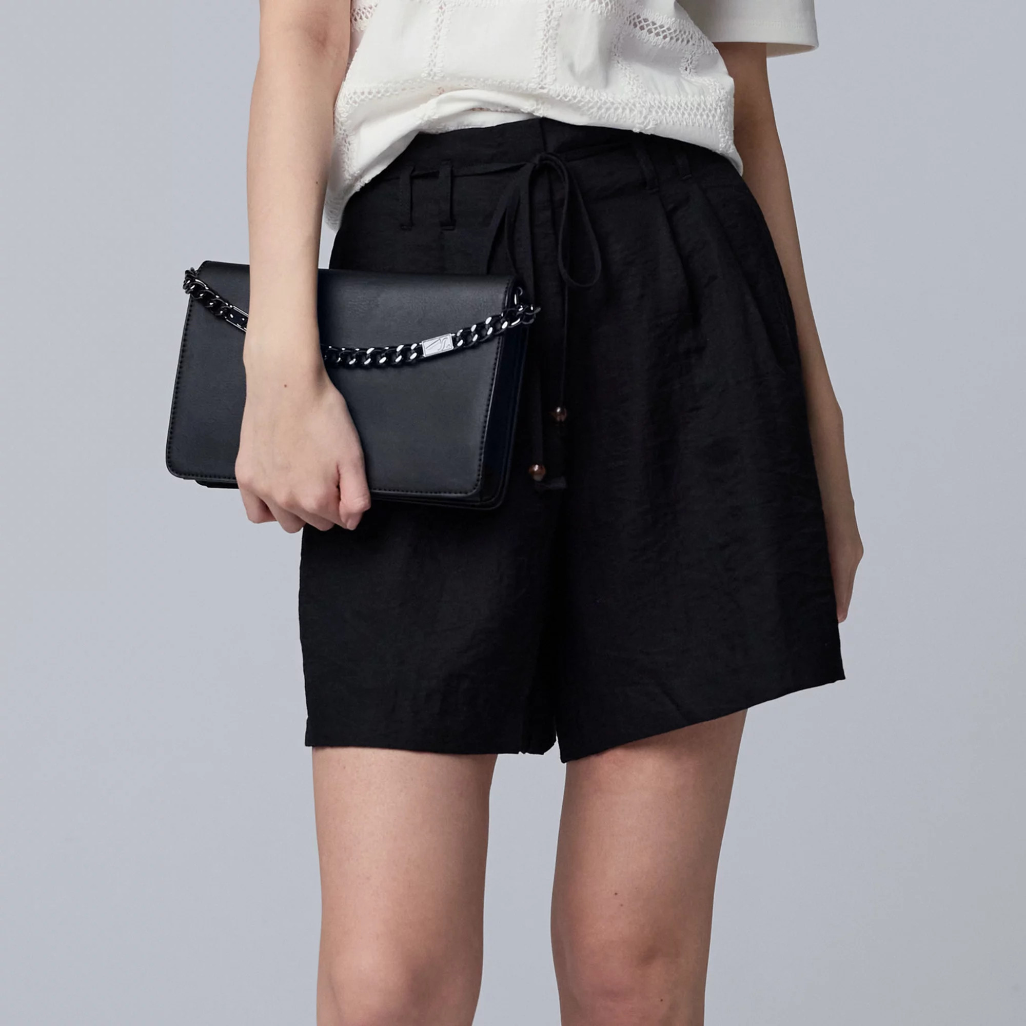 Women's Simply Vera Vera Wang Tie Belt Pleated Shorts | Kohl's
