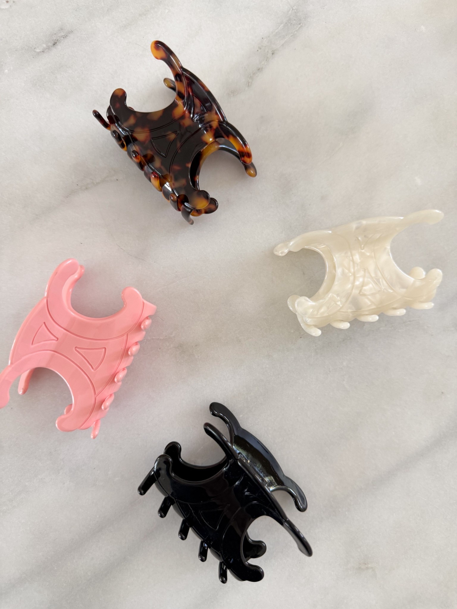 Cutest designer look for less hair clips from Amazon!! They’re durable and a great size!

Hair accessories, trending finds, Amazon big spring sale, summer fashion, spring looks, fancythingsblog 

#LTKSaleAlert #LTKBeauty #LTKgrwm