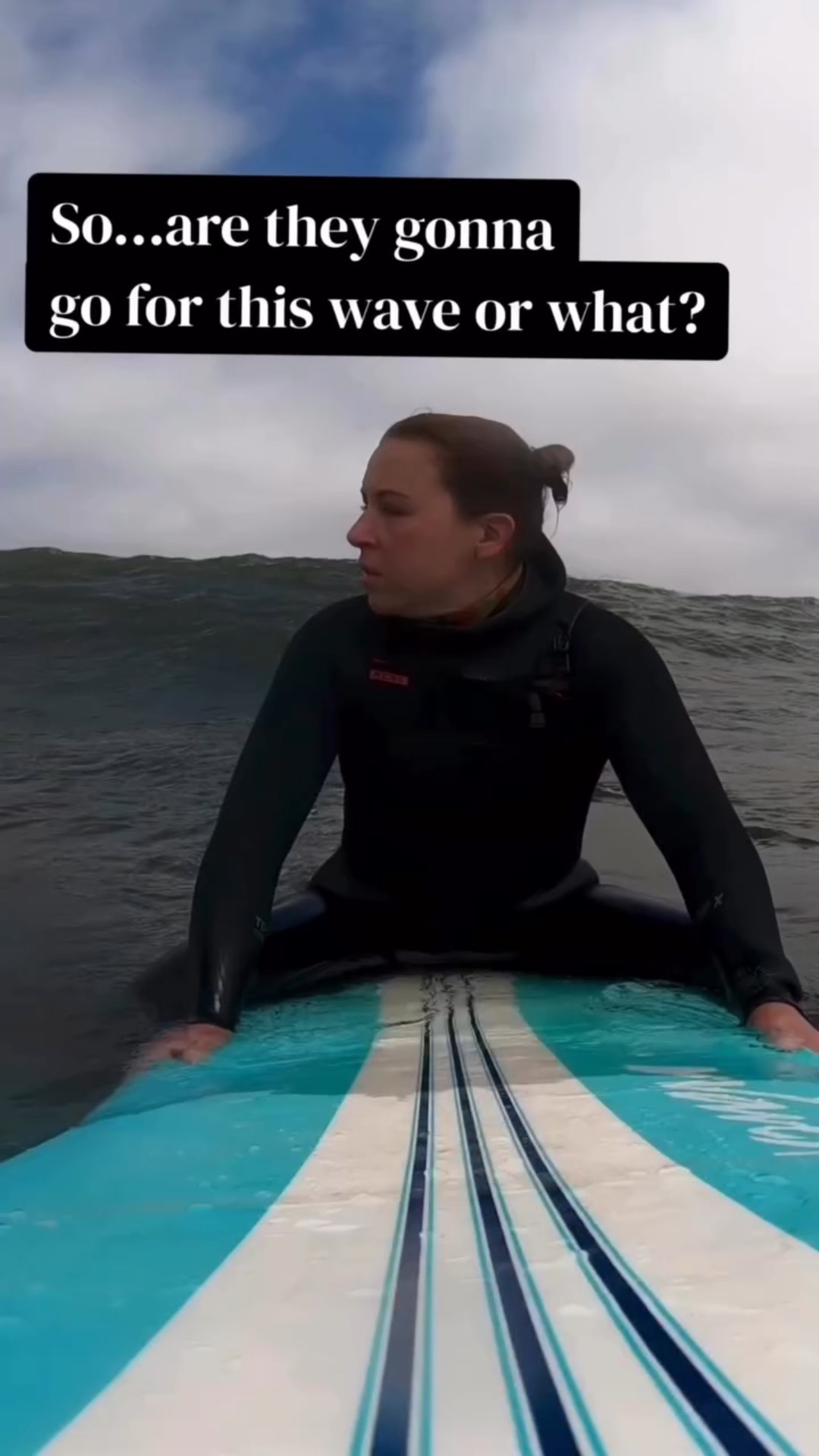 🤙🏼In case you’re new here, I’m Tiffany, a 42 year old content creator that started learning to surf at age 40 and discovered that surfing was the first form of exercise that was genuinely fun for me. 

📕We’re all in different stages of the learning process. Don’t jump too far ahead and start comparing Chapter 1 of your journey to someone else’s Chapter 20.

🏅Recognize your little signs of progress, and remember that making mistakes is part of the learning process. 

➡️And keep moving forward by remaining consistent, curious, and open to feedback!

And follow me for more facts and tips about navigating your learning process with the series Surf Brain 🧠