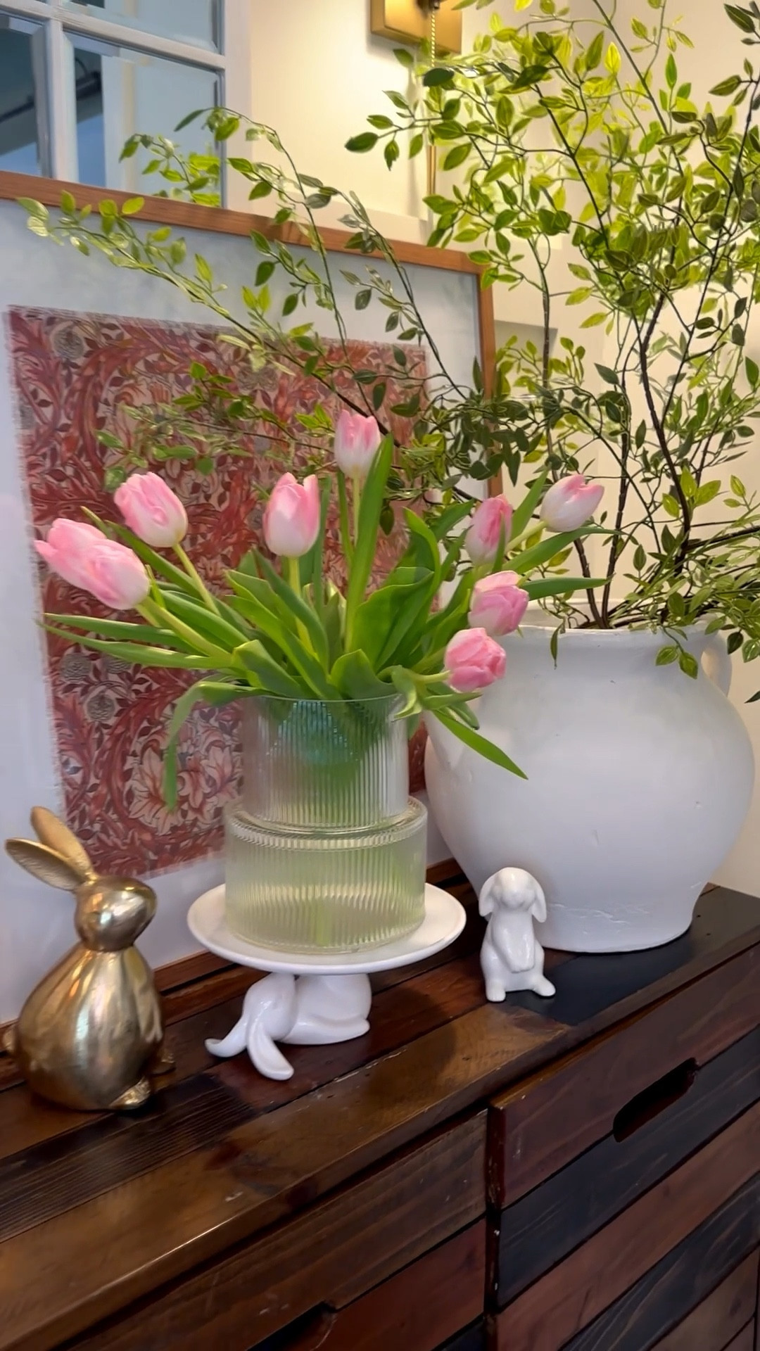 Just a few simple Easter touches 🤍🌷

Fresh spring florals in a vase + ceramic bunny accents on my console table — that’s it. I love keeping my Easter decor neutral and minimal so it blends seamlessly with my everyday home styling.

Sharing my spring console table decor, white ceramic bunnies, faux tulips, neutral Easter accents, and simple spring home details linked here.

Soft, subtle, and easy to recreate ✨


#LTKHome #LTKmomlife #LTKSeasonal