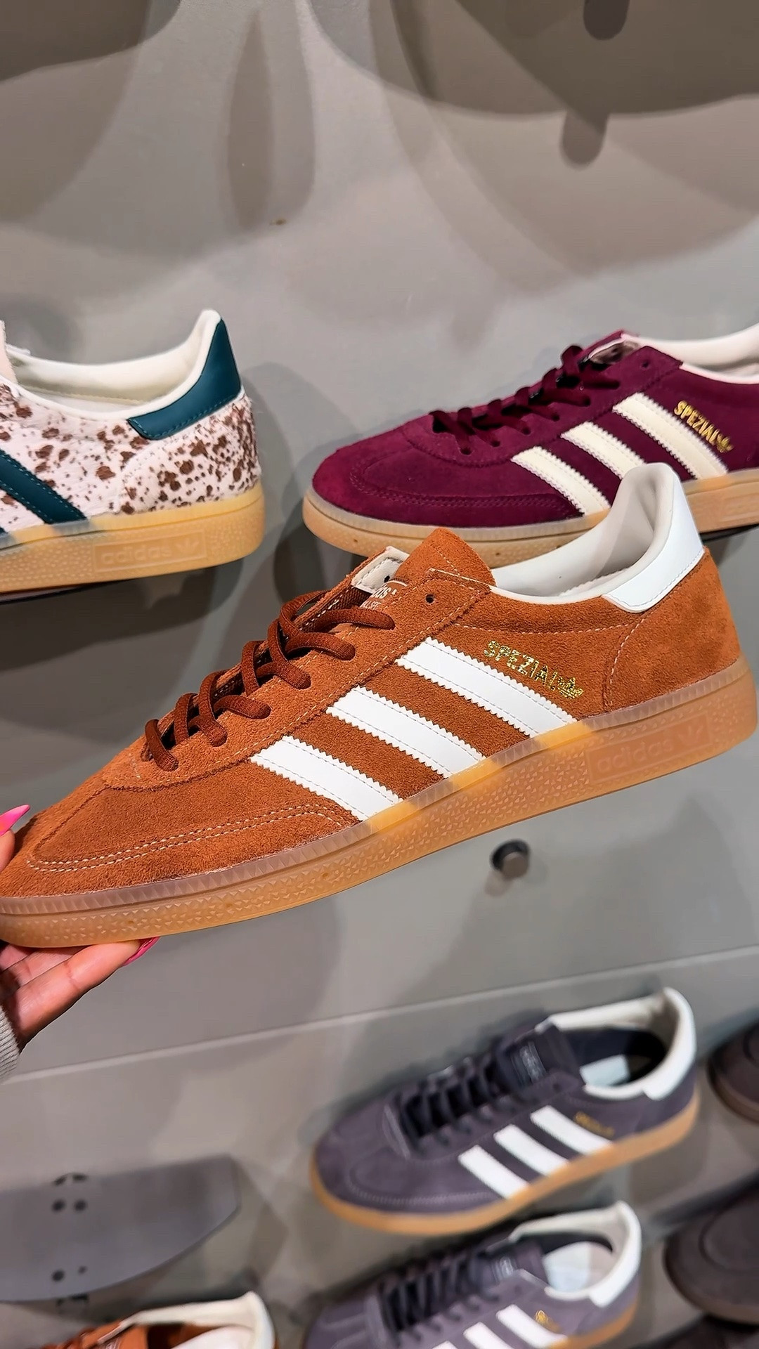 Adidas is NOT playing with the new fall sneakers 😮‍💨🍂 From animal print and rich brown suede to neutrals and BLING—there’s literally a pair for every vibe. These Adidas sneakers are such an easy way to switch up your fall outfits with denim, trousers, matching sets or athleisure. Which pair are you picking?! 👟🤎✨

#adidas #adidassneakers #adidasspezial #fallsneakers #fallshoes #fallfashion #sneakerstyle #adidasfinds

#LTKootd #LTKgrwm #LTKActive