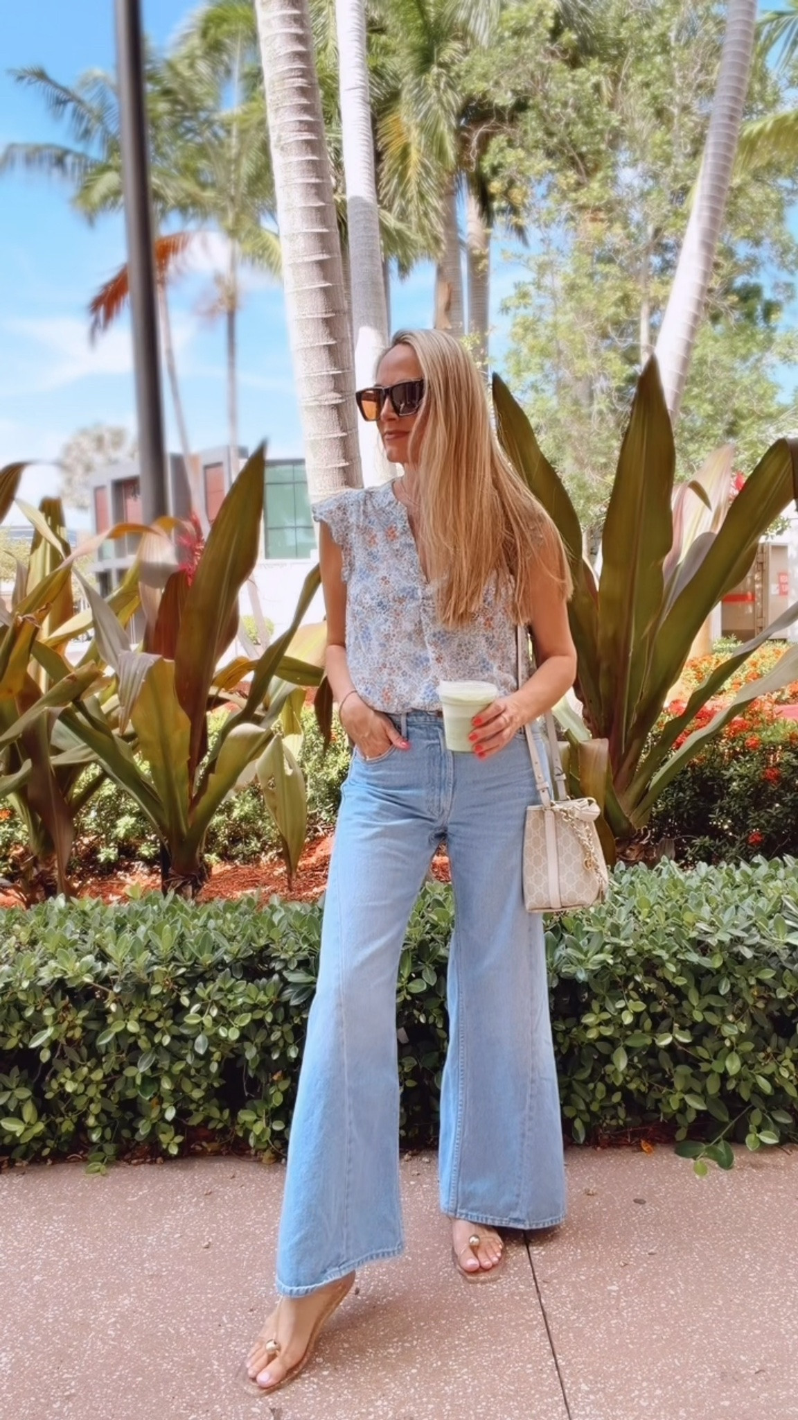 Back to school outfit

#LTKgrwm #LTKootd #LTKOver40