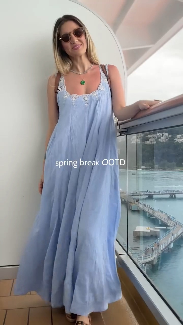 Ocho Rios, Jamaica here we come! Here's what I wore for a slightly overcast yet gorgeous day touring the area of Ocho Rios! This gorgeous, flow-y, 100% cotton Free People Maxi, my super comfortable huaraches & my most dependable & most used bag of all time: my Julian Backpack by Rebecca Minkoff.
