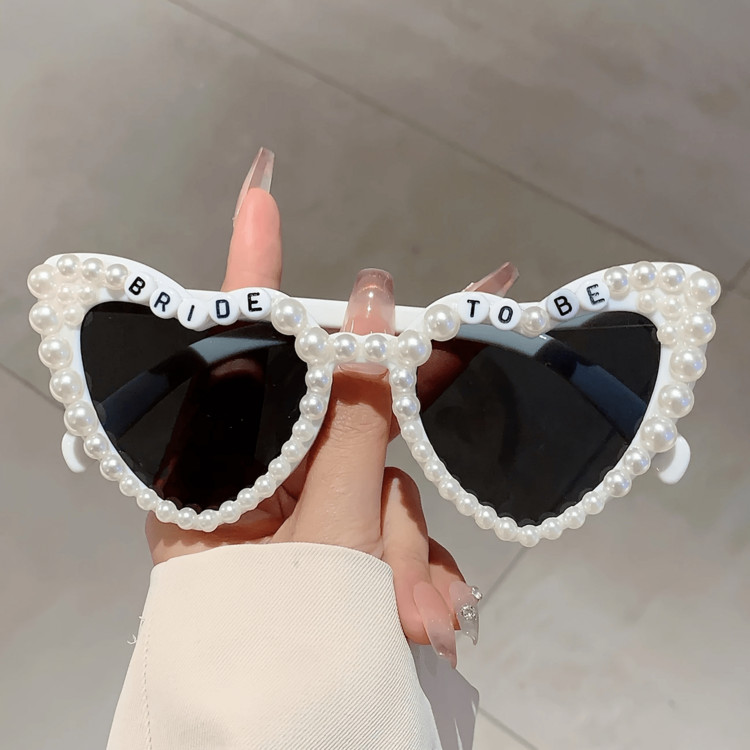 Women’s heart shaped bride sunglasses | SHEIN