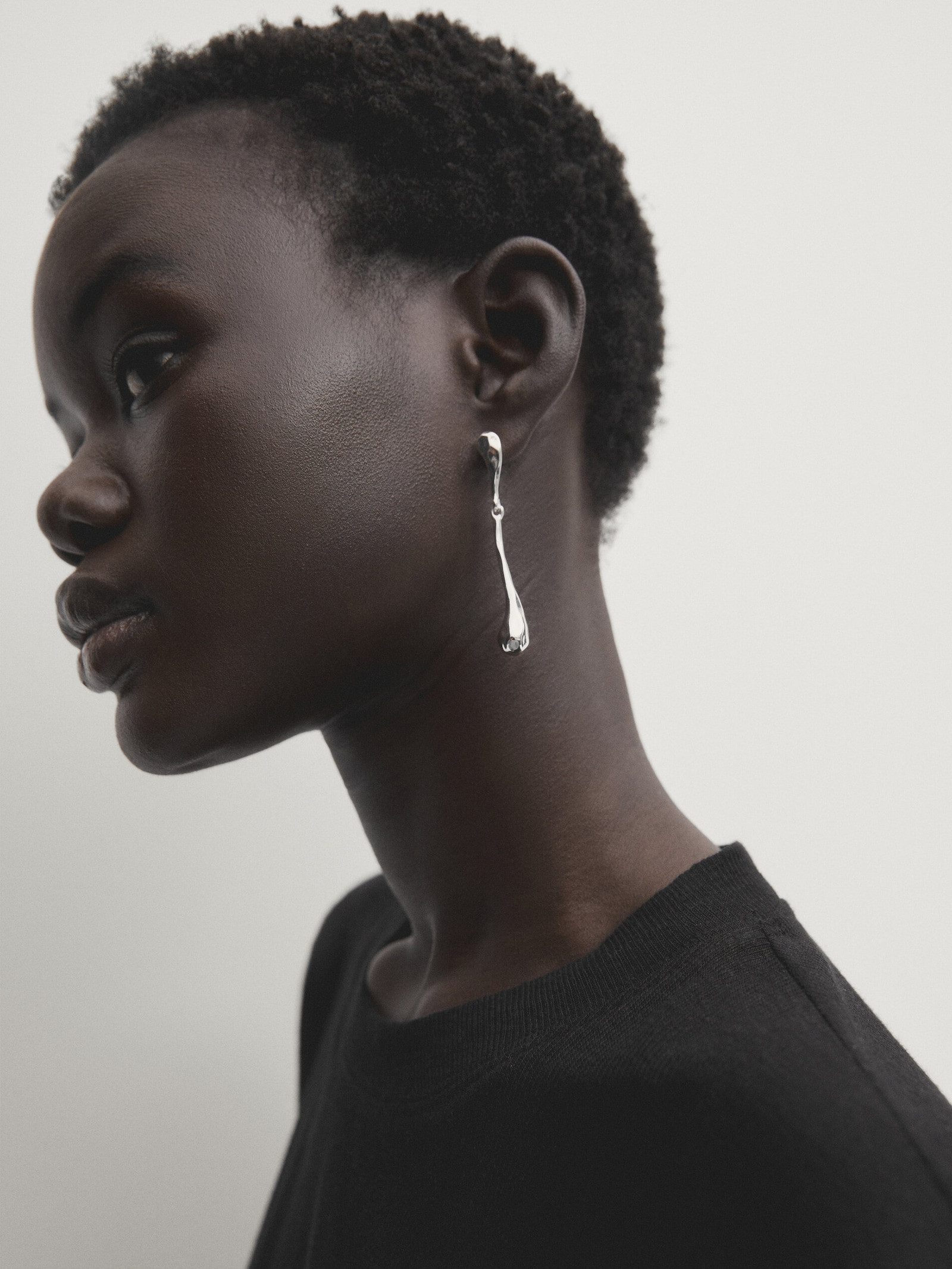 Kurzarmshirt aus 100 % Leinen | Massimo Dutti DE