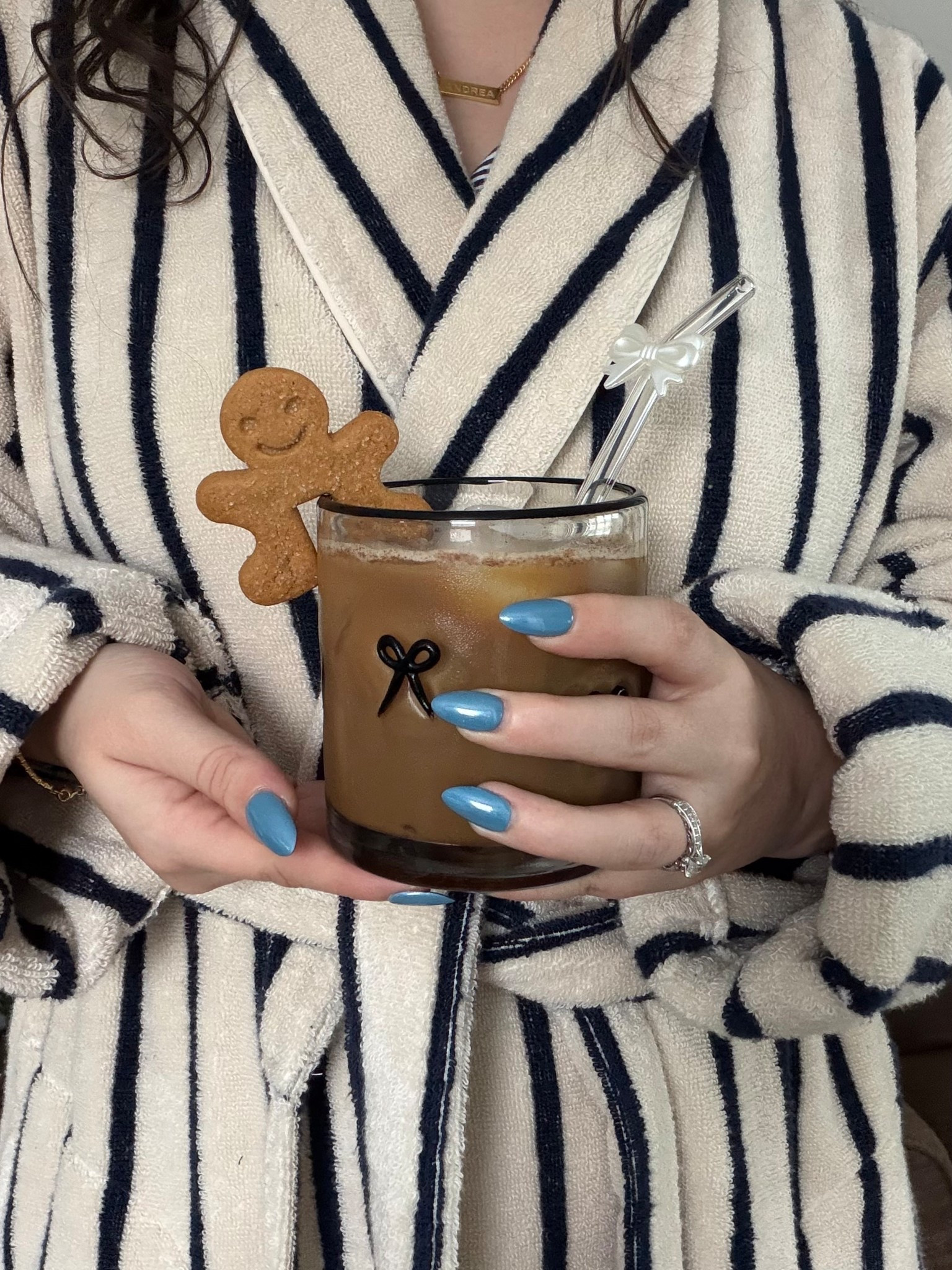 My favorite cozy morning robe 🫧✨

#LTKdayinmylife #LTKmorningroutine #LTKselfcare