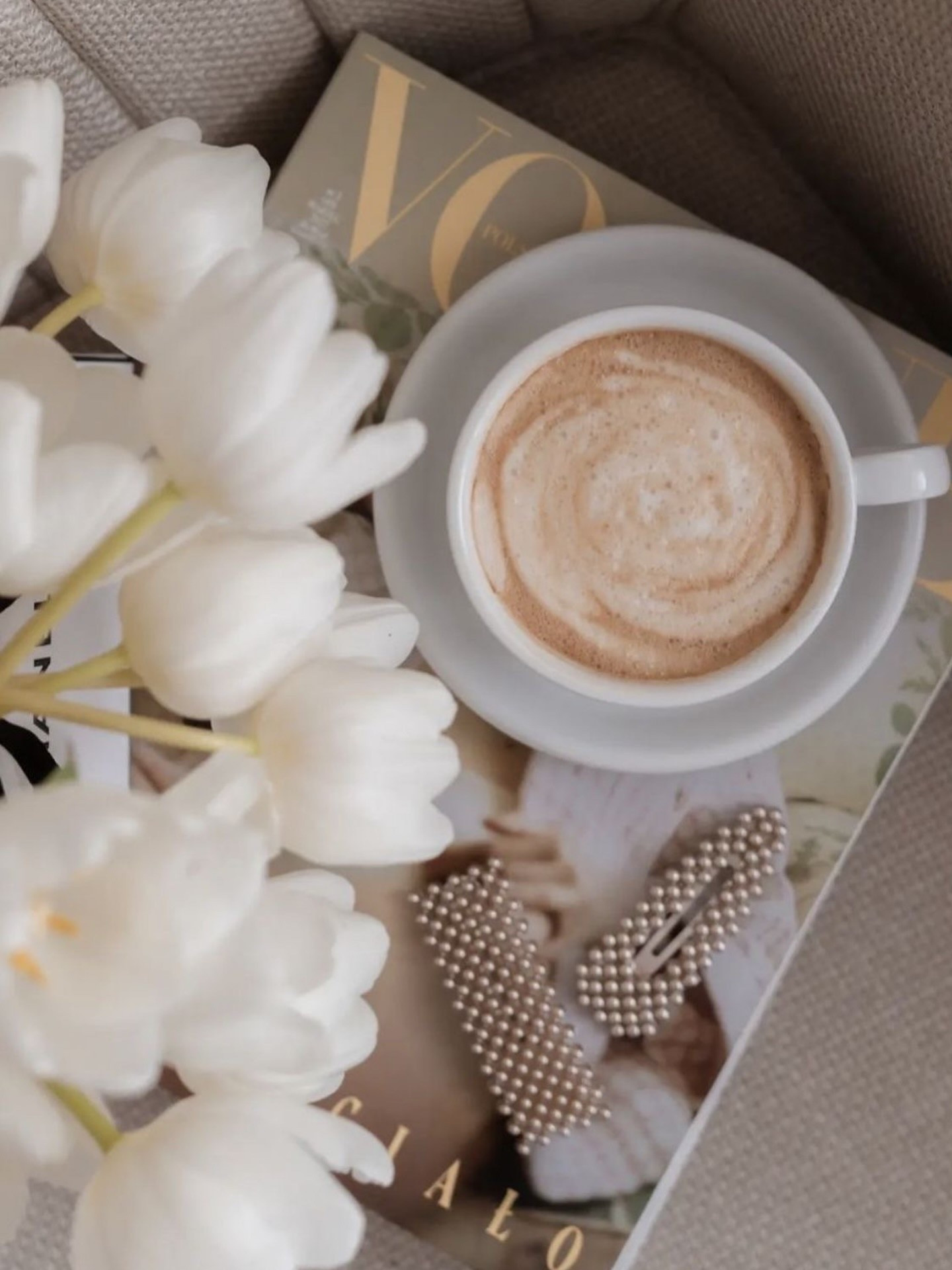 Have a blessed Sunday 🤎🤍🤎