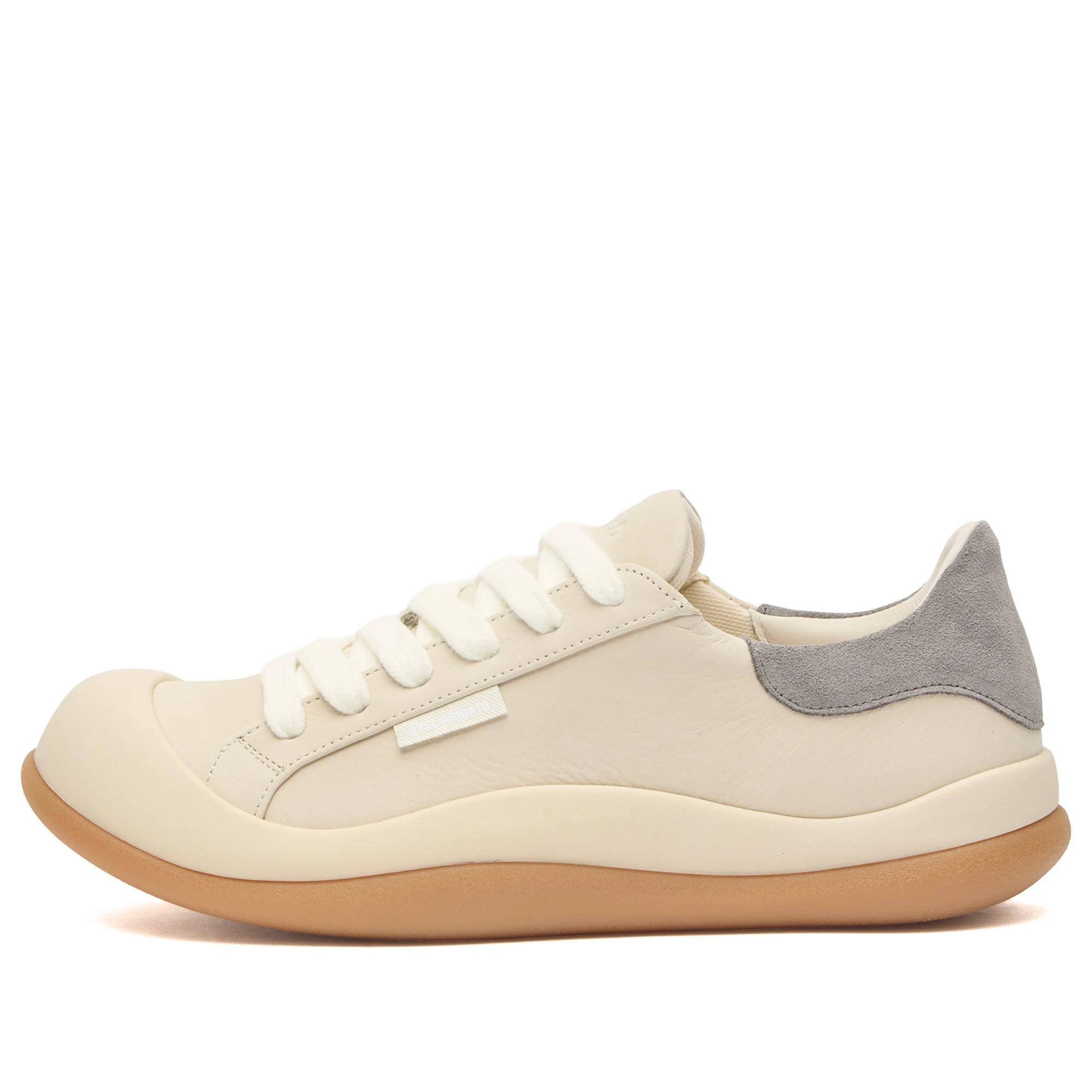 Axel Arigato Men's Squish Sneaker in Light Beige/Gum, Size UK 9 | END. Clothing | END. Clothing