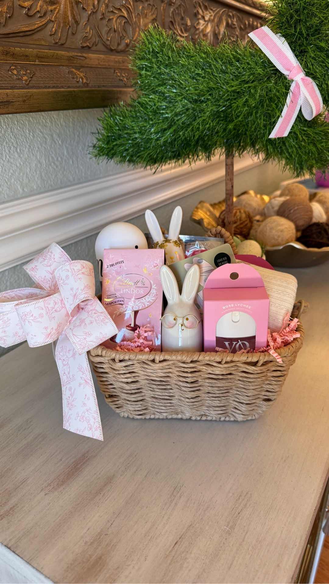 Girly Easter Basket Idea 💗🐰

I found this adorable bunny basket at Target and filled it with chocolates, self-care goodies, a floral spring tank, and a few cute bunny finds. Of course I finished it with a pizzazzy bow for the perfect Easter gift!

Everything linked here to recreate this cute Easter basket idea.


#LTKSpring
#LTKSeasonal
#LTKGiftGuide
#EasterBasketIdeas
#GiftBasketIdeas