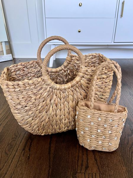 Straw bags
Summer bag
Vacation handbag

#LTKsalealert #LTKswim #LTKitbag