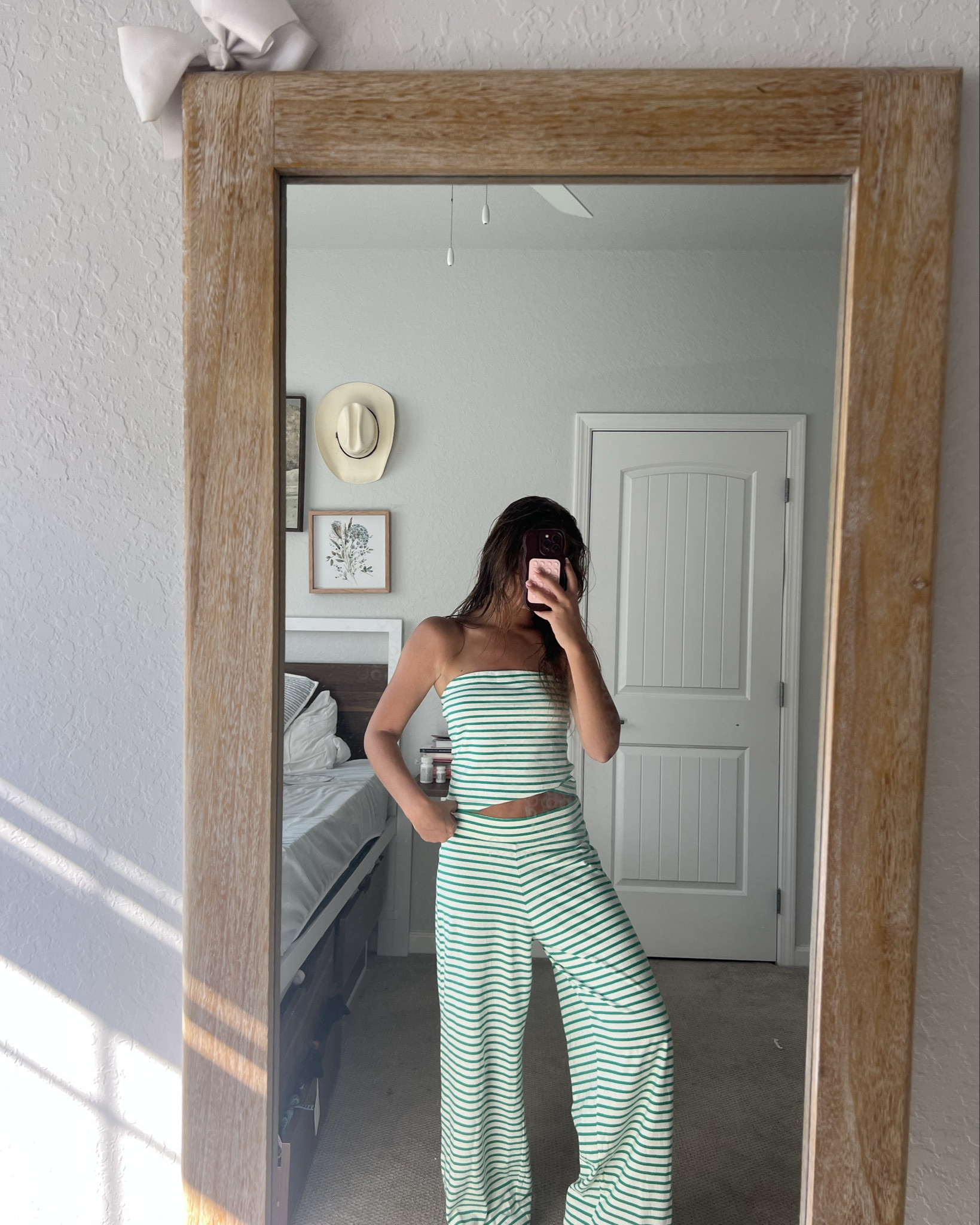 THE SET FOR SUMMER/ SPRING😫 Wearing a size XS and it is still a little big on top for reference! SHE IS PERFECTION. SHE IS MY WHOLE PERSONALITY. 
