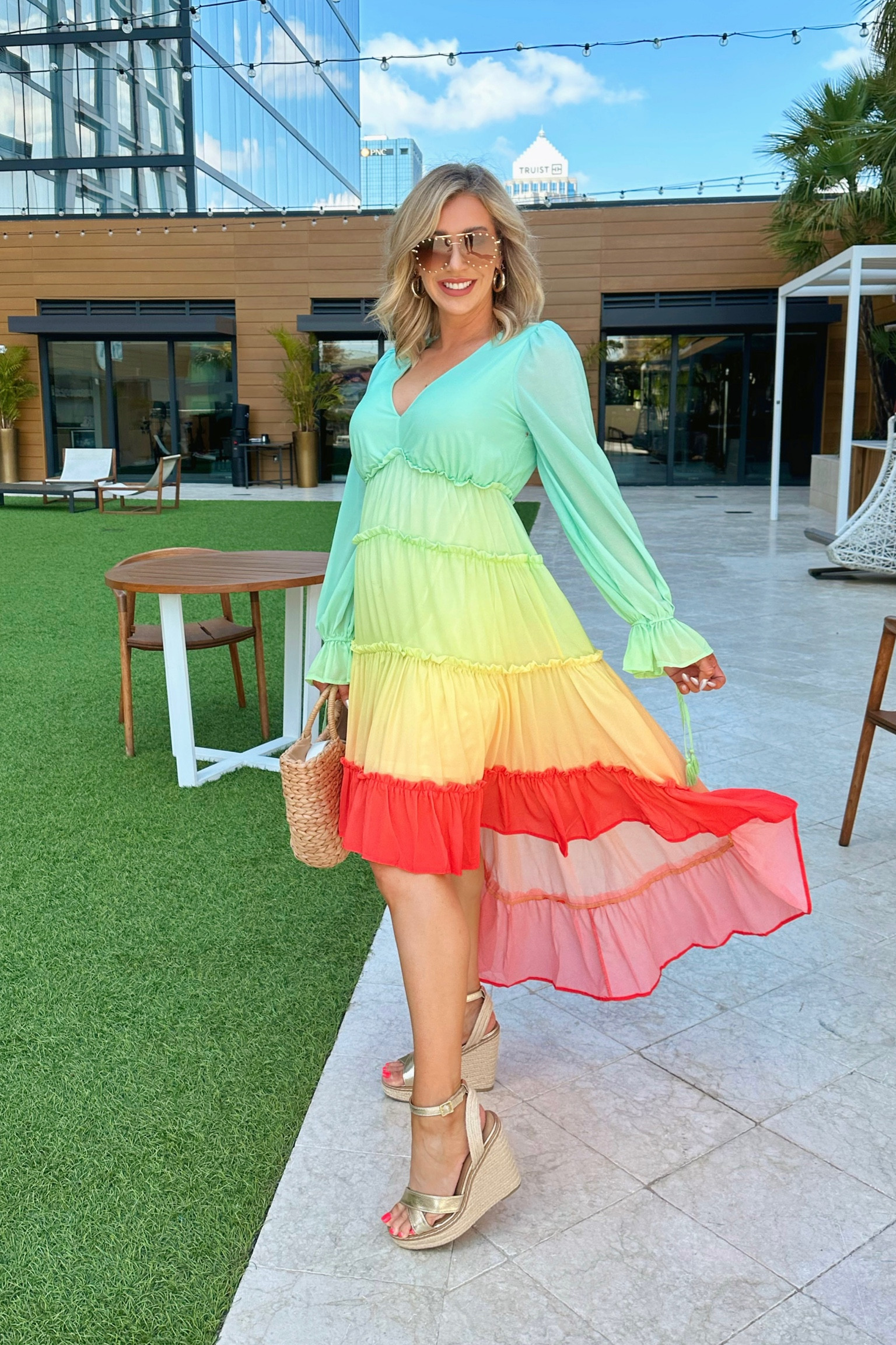 Loving all the colors in this dress! So perfect for any tropical or beach vacation. 

Wearing a medium 