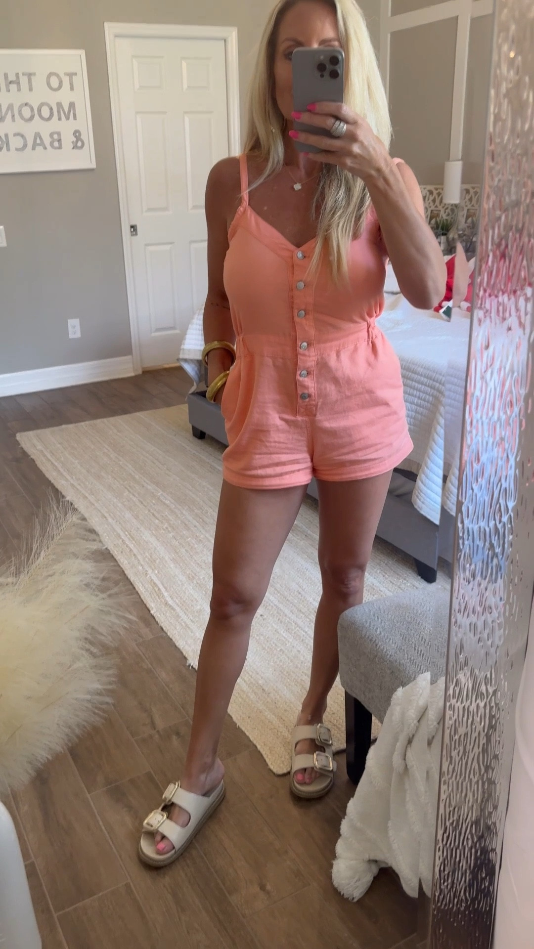 Celebrity pink brand romper at Walmart

Size XS 


#LTKFindsUnder50 #LTKSeasonal #LTKOver40