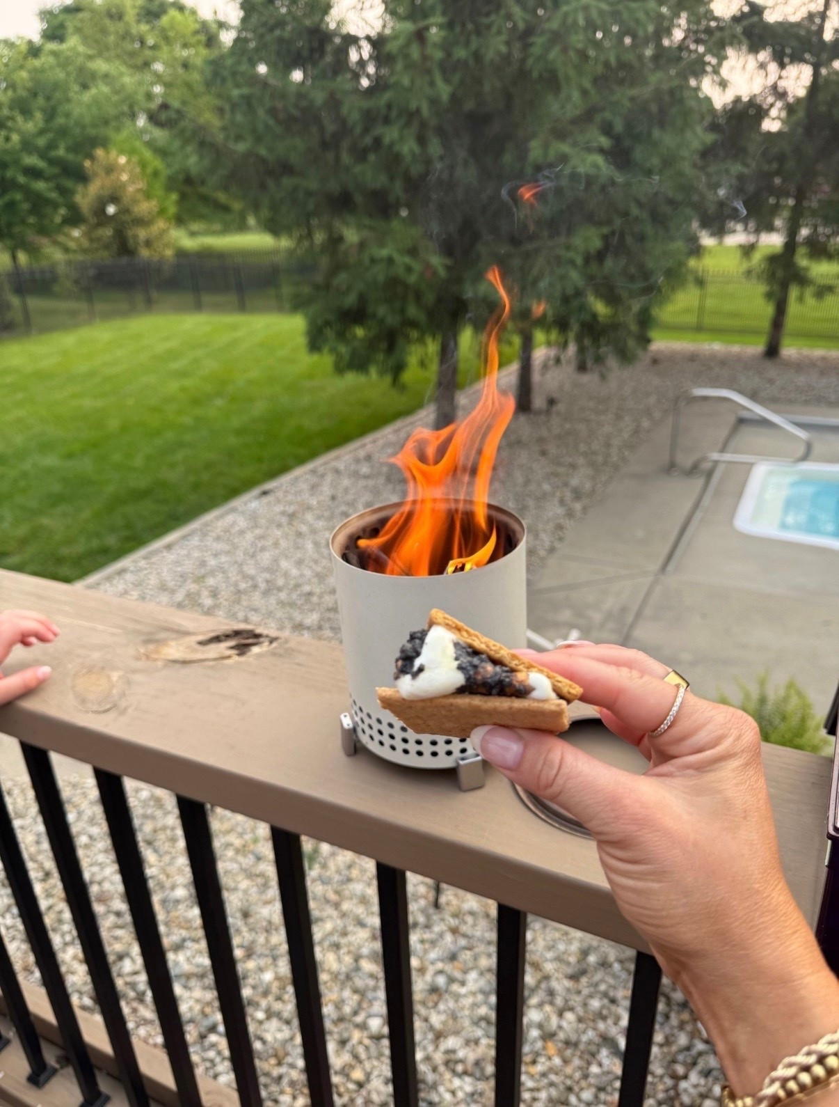 Table top s’mores all summer long 🔥🍫

#LTKmomlife #LTKSeasonal #LTKHome